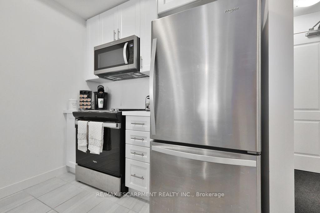 Photo 21 of Unit 607, 450 Dundas Street E, Hamilton, Waterdown — HOMEH
