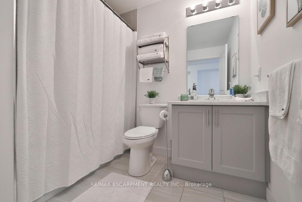 Photo 36 of Unit 607, 450 Dundas Street E, Hamilton, Waterdown — HOMEH