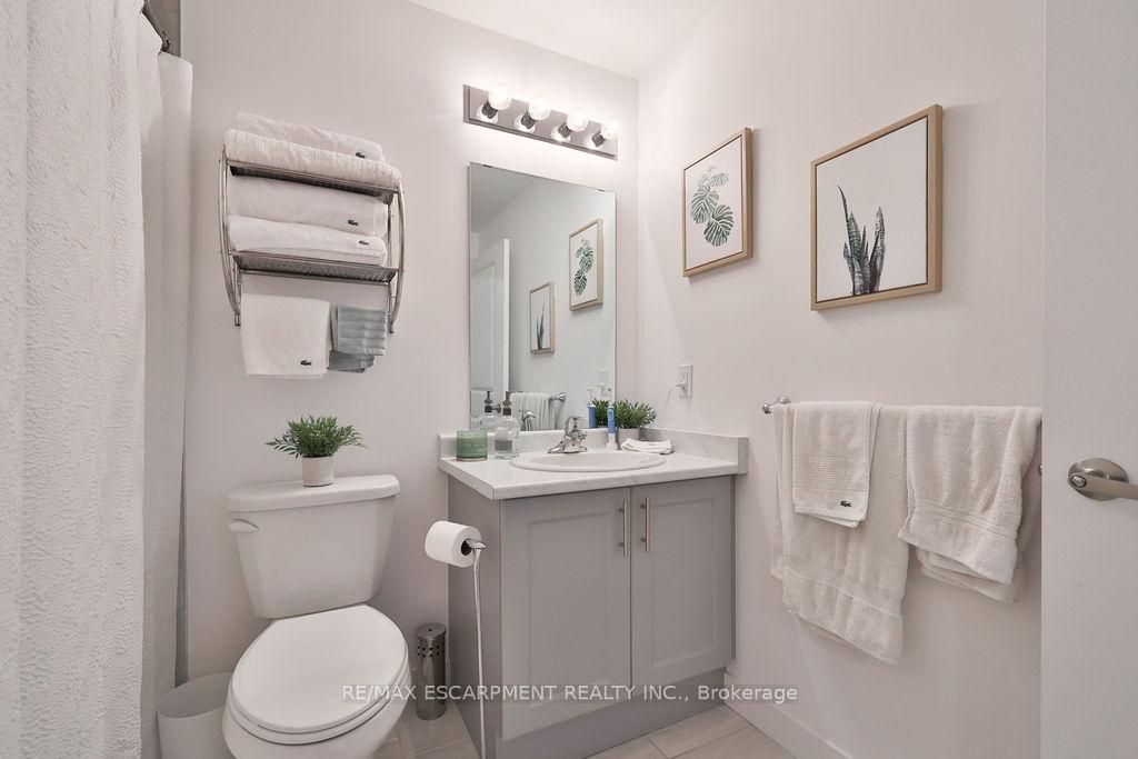 Photo 37 of Unit 607, 450 Dundas Street E, Hamilton, Waterdown — HOMEH