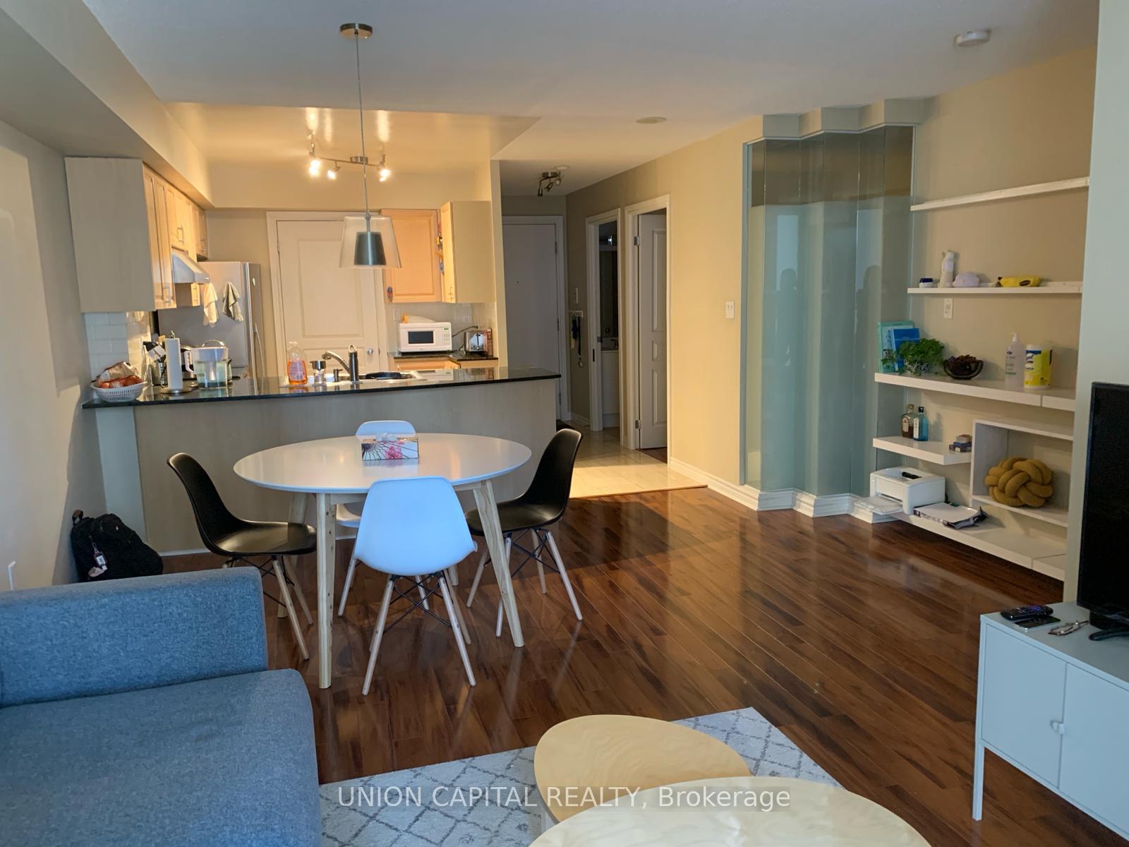 Photo 4 of Unit 1205, 801 Bay Street, Toronto, Bay Street Corridor — HOMEH