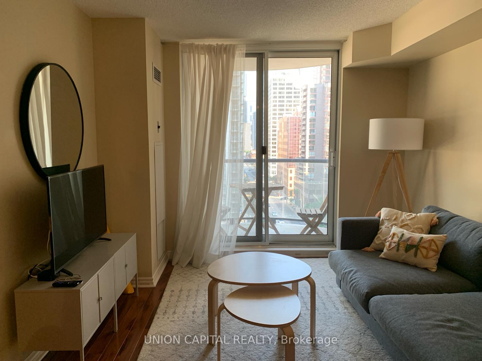 Photo 6 of Unit 1205, 801 Bay Street, Toronto, Bay Street Corridor — HOMEH
