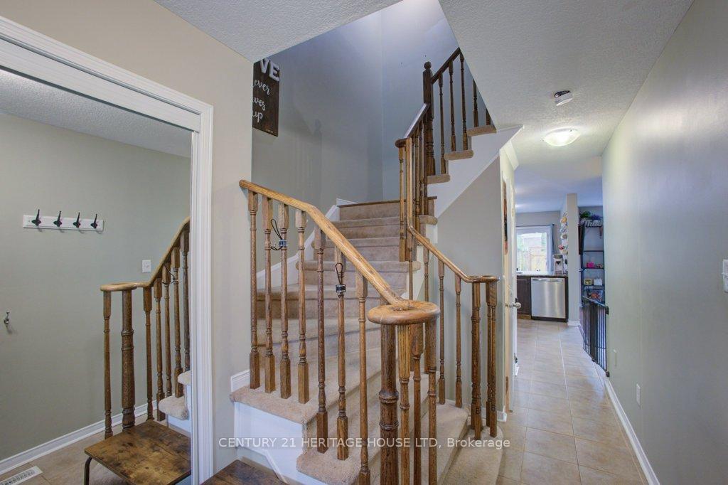 Photo 8 of 70 Duncan Avenue, Brant, Brantford Twp — HOMEH