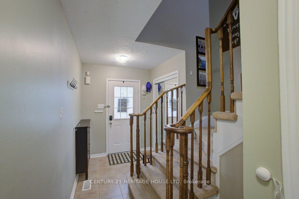 Photo 4 of 70 Duncan Avenue, Brant, Brantford Twp — HOMEH