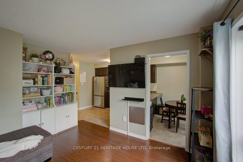Photo 12 of 70 Duncan Avenue, Brant, Brantford Twp — HOMEH