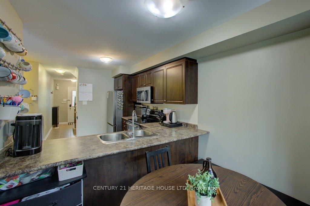 Photo 14 of 70 Duncan Avenue, Brant, Brantford Twp — HOMEH