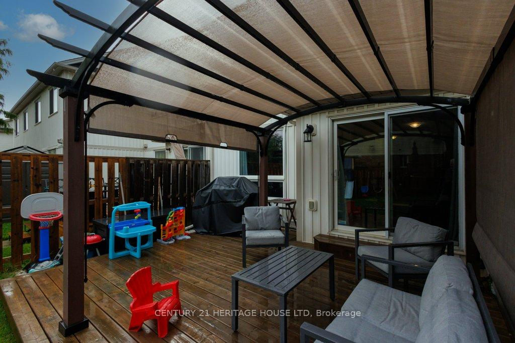 Photo 33 of 70 Duncan Avenue, Brant, Brantford Twp — HOMEH