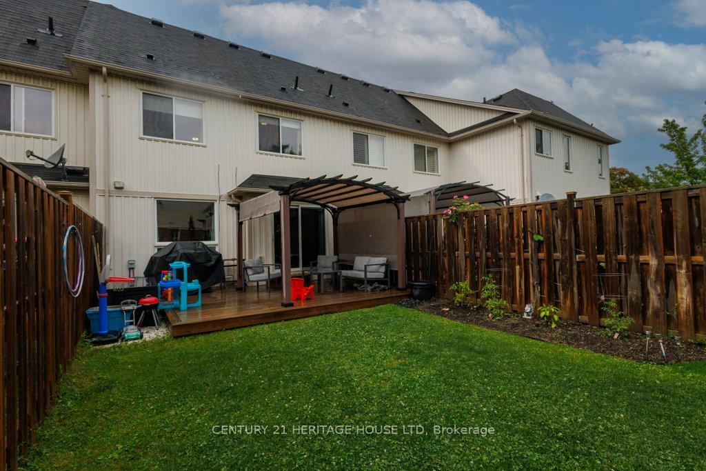 Photo 37 of 70 Duncan Avenue, Brant, Brantford Twp — HOMEH