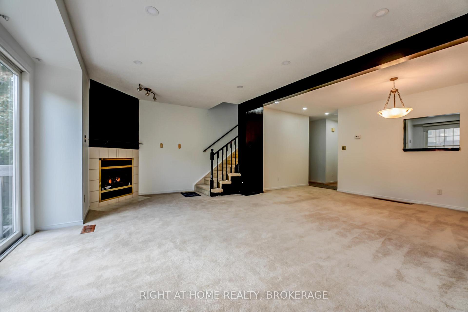 Photo 16 of Unit 15, 55 Kerman Avenue E, Grimsby, Grimsby West — HOMEH