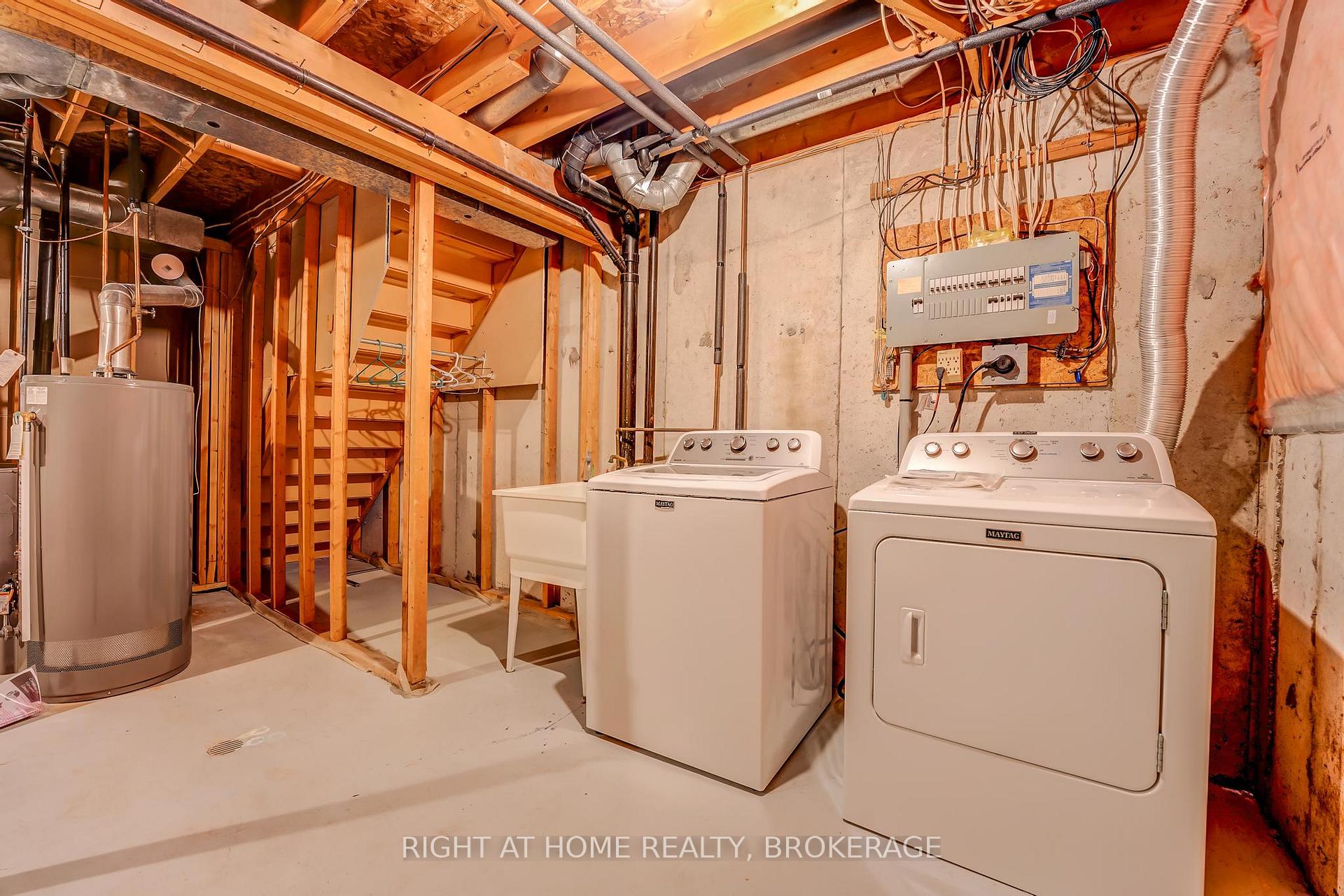 Photo 35 of Unit 15, 55 Kerman Avenue E, Grimsby, Grimsby West — HOMEH