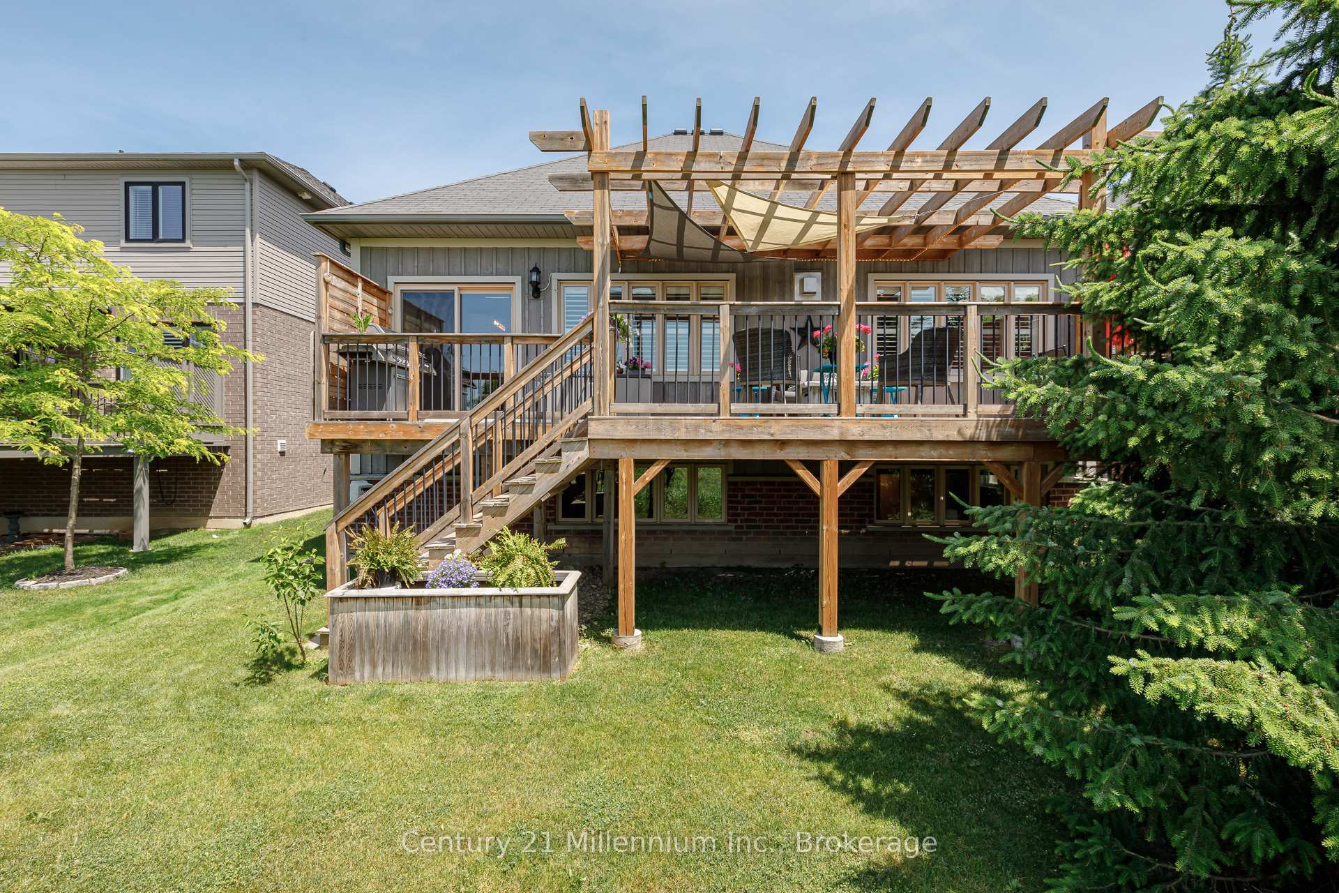 Photo 4 of 19 Hughes Street, Collingwood — HOMEH