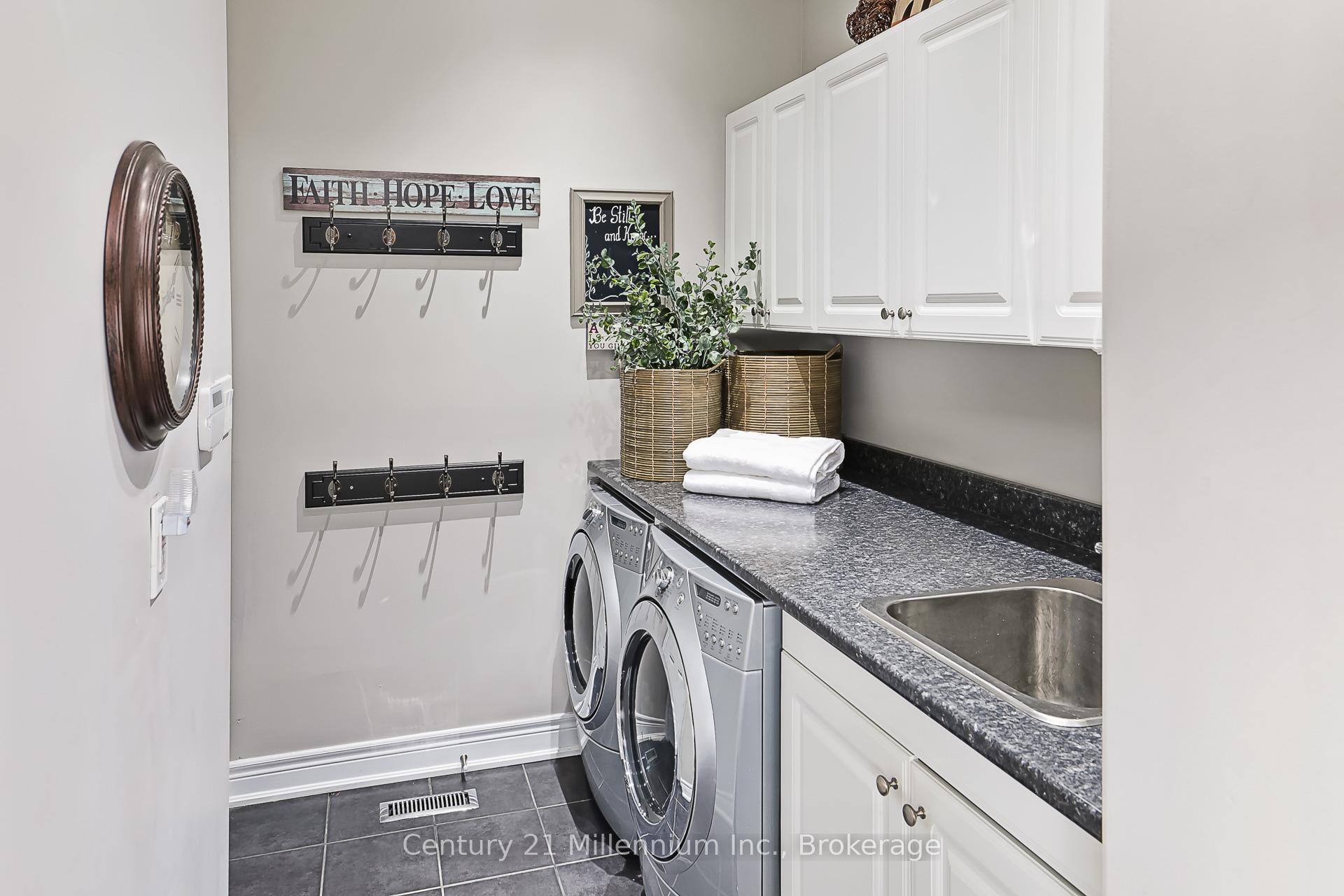 Photo 16 of 19 Hughes Street, Collingwood — HOMEH