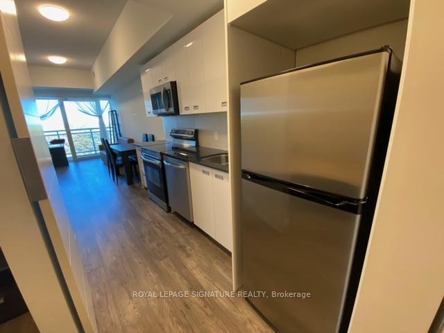 Photo 2 of Unit 821, 652 Princess Street, Kingston, Central City East — HOMEH