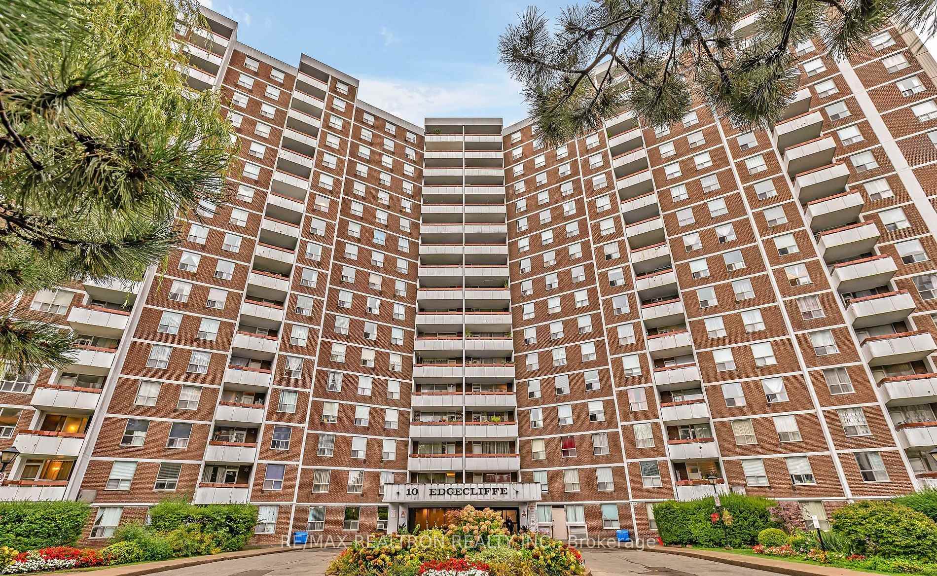 Photo 1 of Unit 1912, 10 Edgecliffe Golfway, Toronto, Flemingdon Park — HOMEH