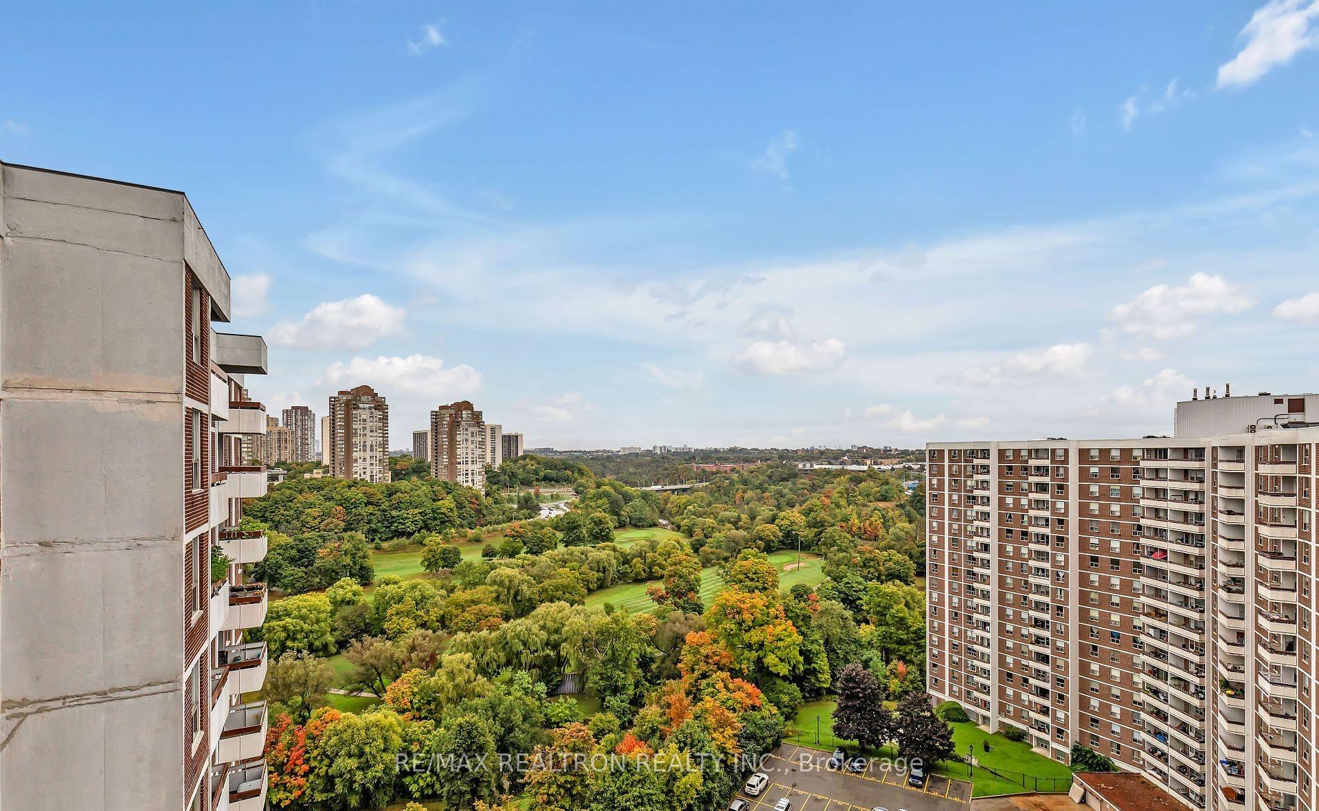 Photo 20 of Unit 1912, 10 Edgecliffe Golfway, Toronto, Flemingdon Park — HOMEH