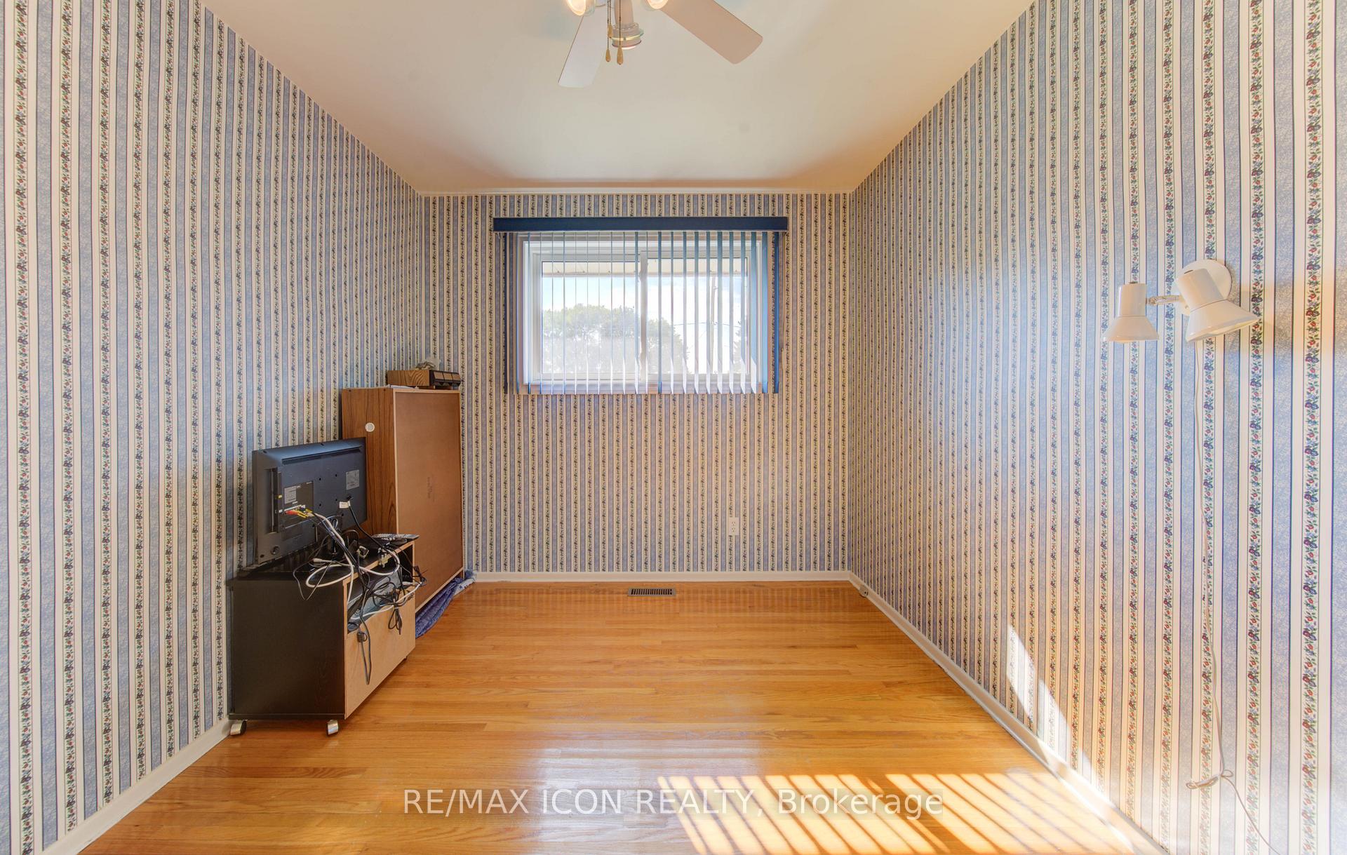 Photo 18 of 163 Weaver Street, Cambridge — HOMEH