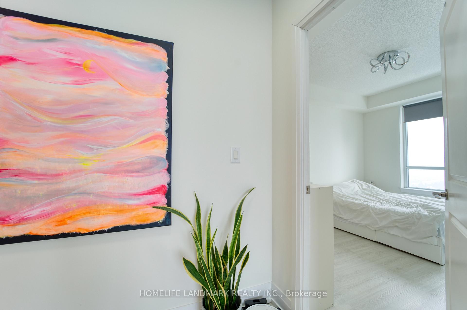Photo 14 of Unit 2112, 7165 Yonge Street, Markham, Thornhill — HOMEH