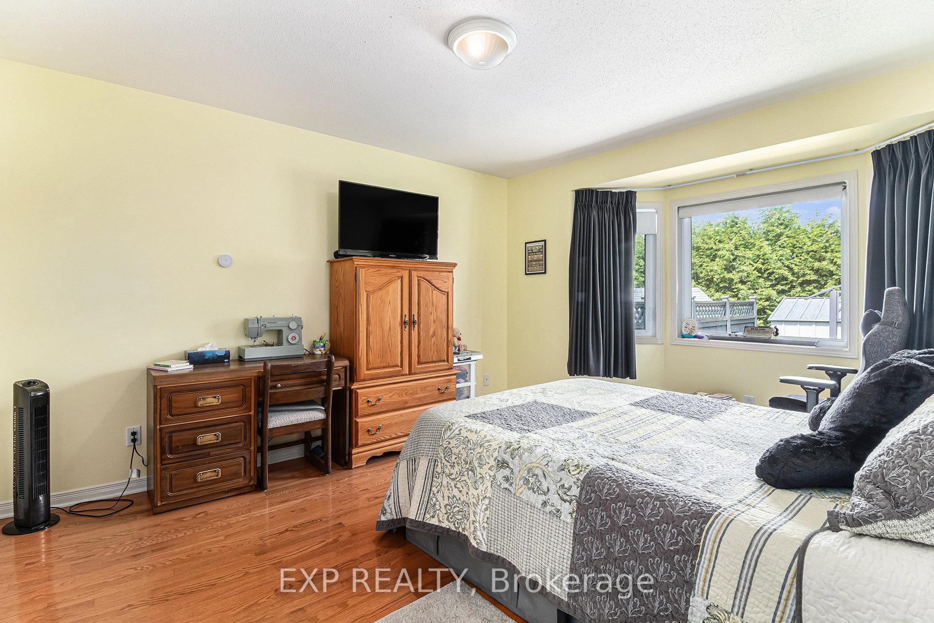 Photo 12 of 401 Flora Street, Carleton Place — HOMEH