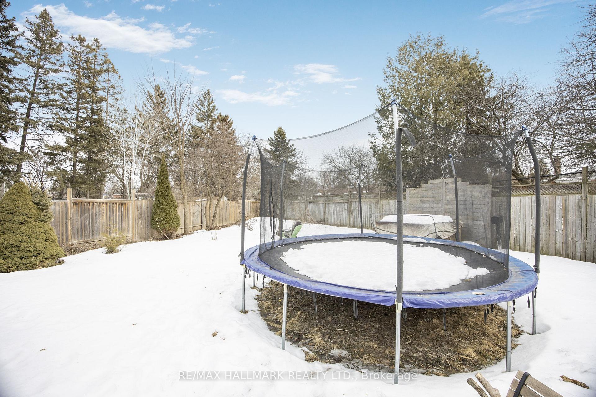 Photo 37 of 33 Patrick Drive, Aurora, Aurora Highlands — HOMEH