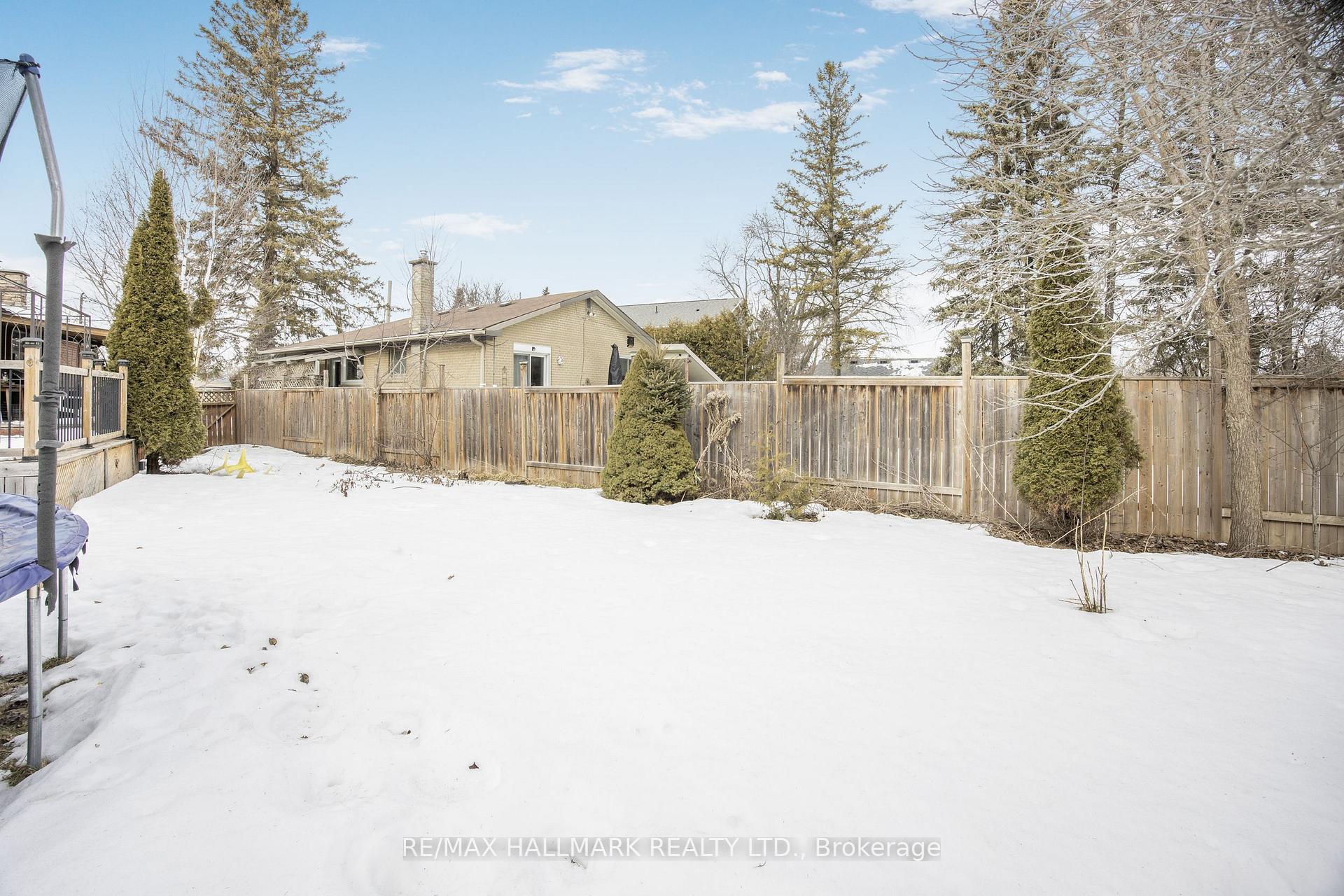 Photo 36 of 33 Patrick Drive, Aurora, Aurora Highlands — HOMEH