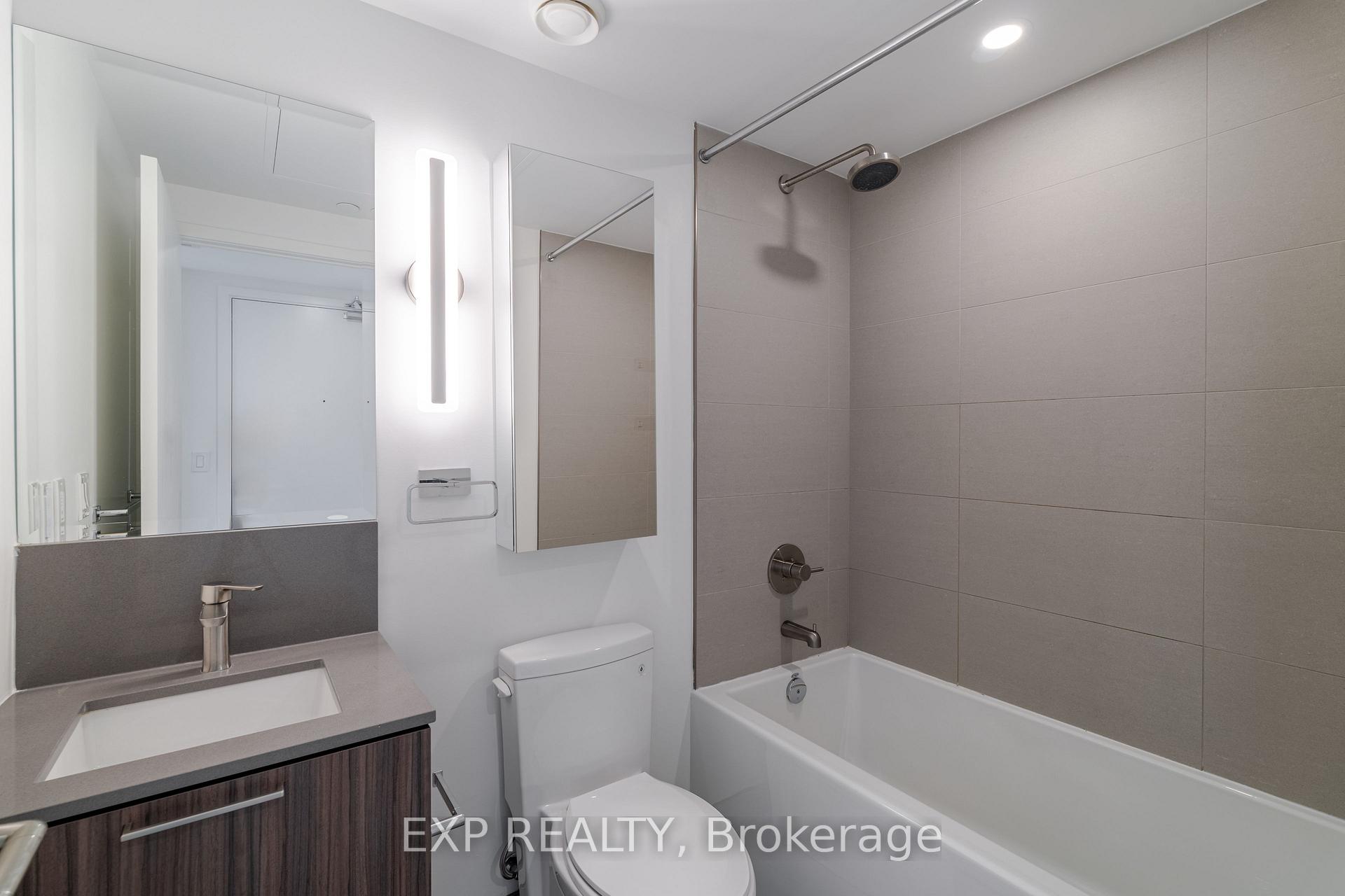 Photo 11 of Unit 2719, 19 Western Battery Road, Toronto, Niagara — HOMEH