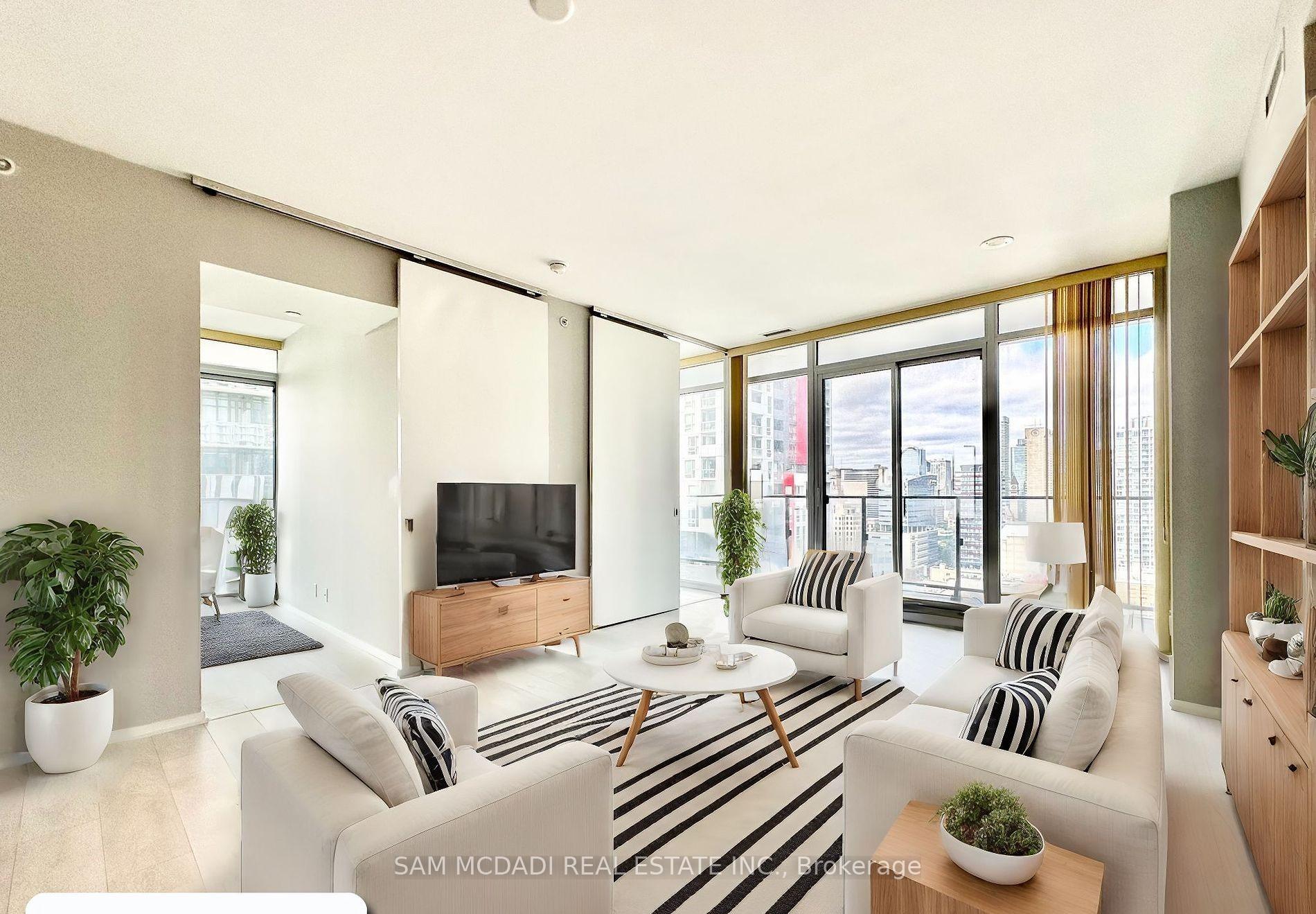 Photo 2 of Unit 2008, 125 Peter Street, Toronto, Waterfront Communities — HOMEH