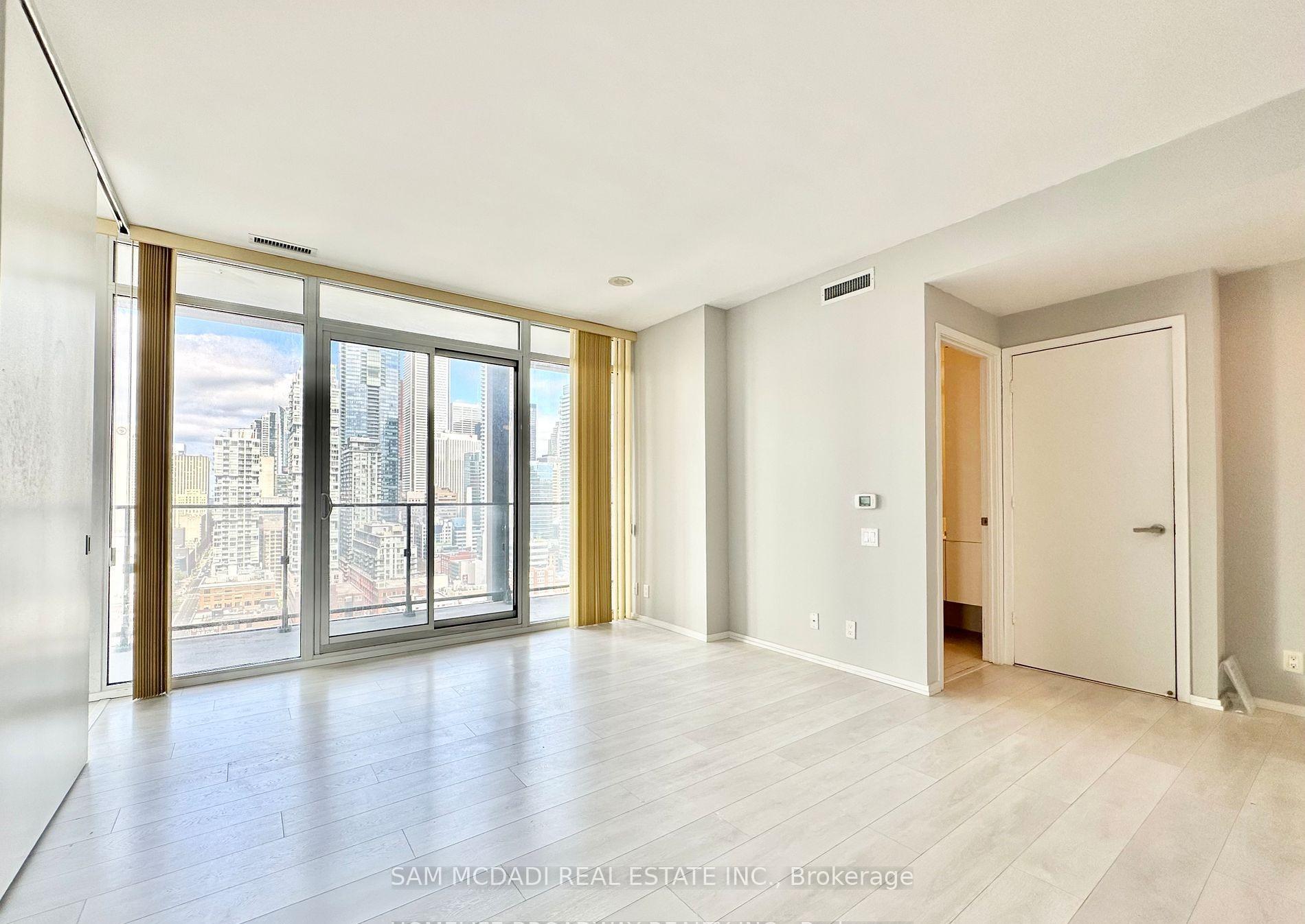 Photo 5 of Unit 2008, 125 Peter Street, Toronto, Waterfront Communities — HOMEH