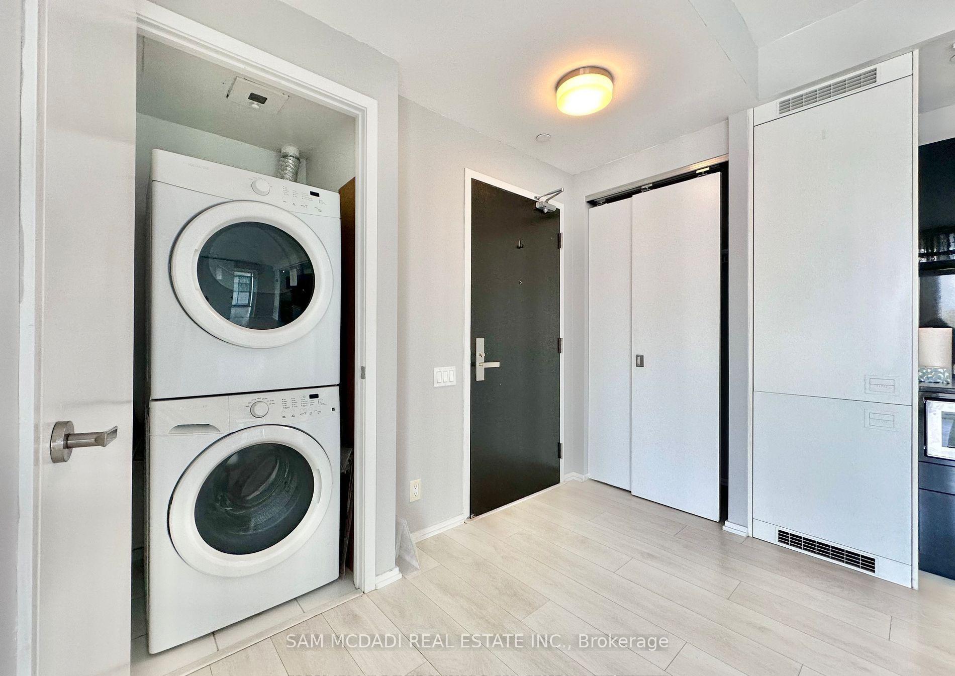 Photo 12 of Unit 2008, 125 Peter Street, Toronto, Waterfront Communities — HOMEH