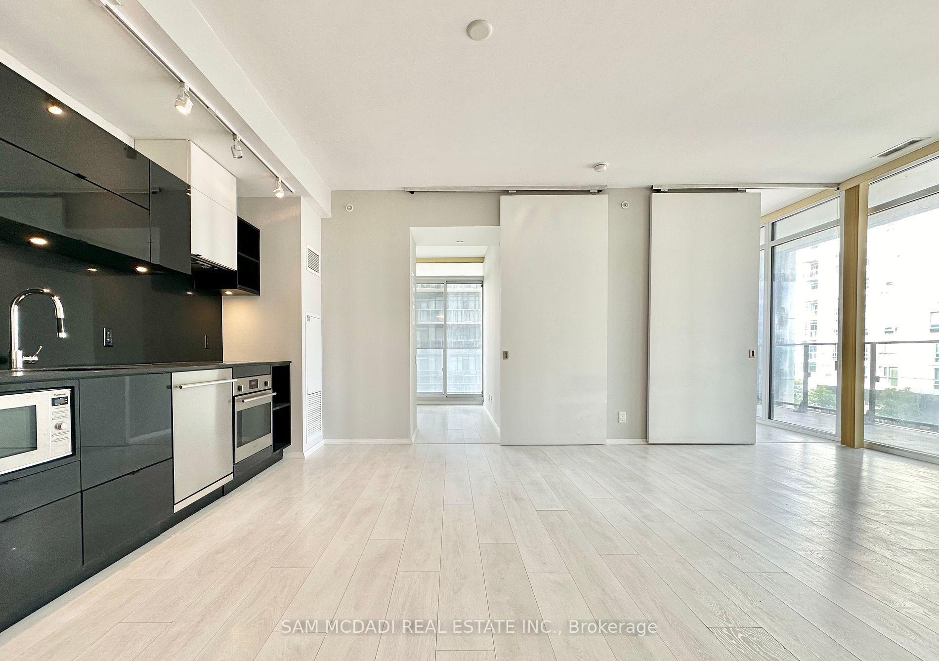 Photo 13 of Unit 2008, 125 Peter Street, Toronto, Waterfront Communities — HOMEH