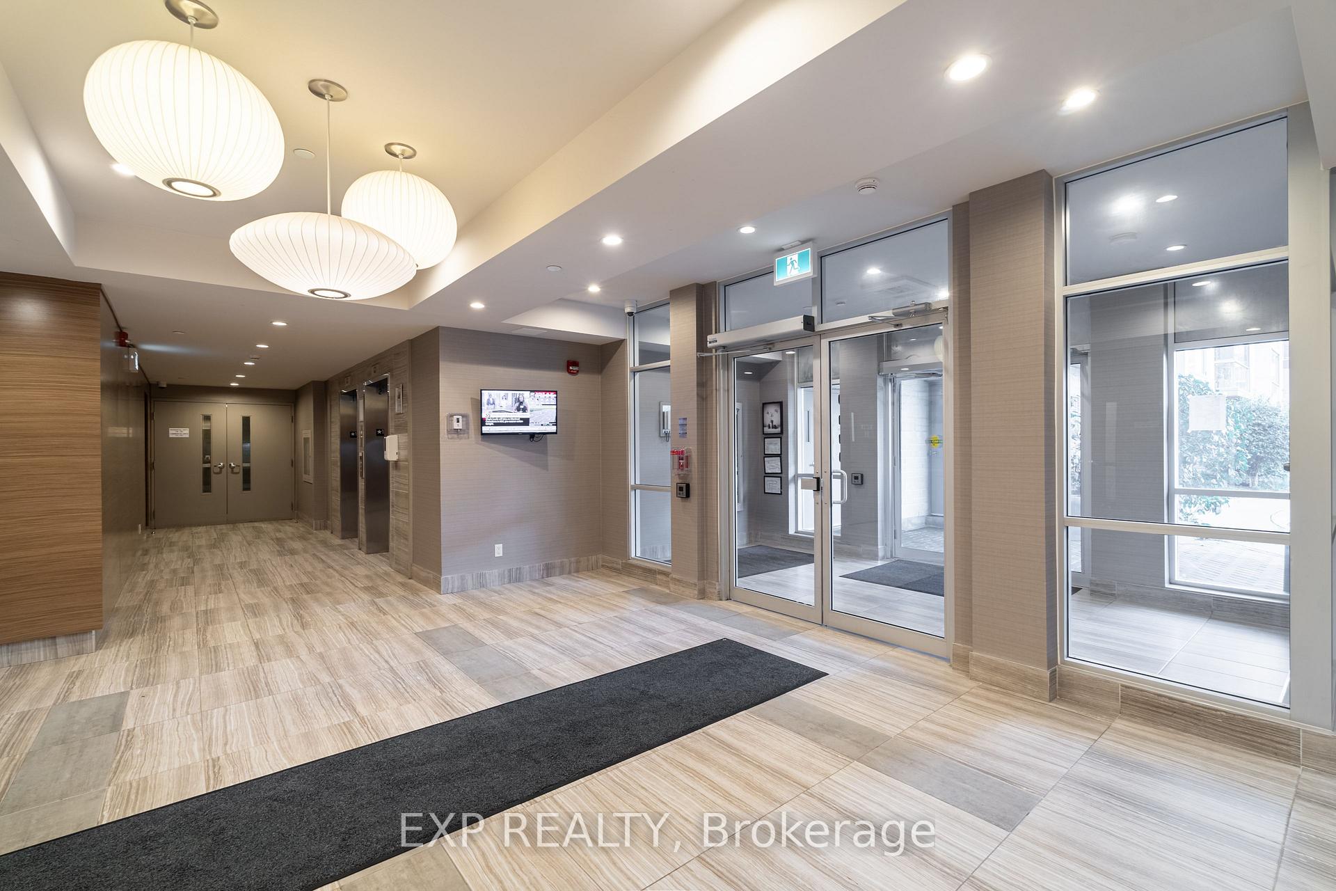 Photo 4 of Unit 401, 2 Adam Sellers Street, Markham, Cornell — HOMEH