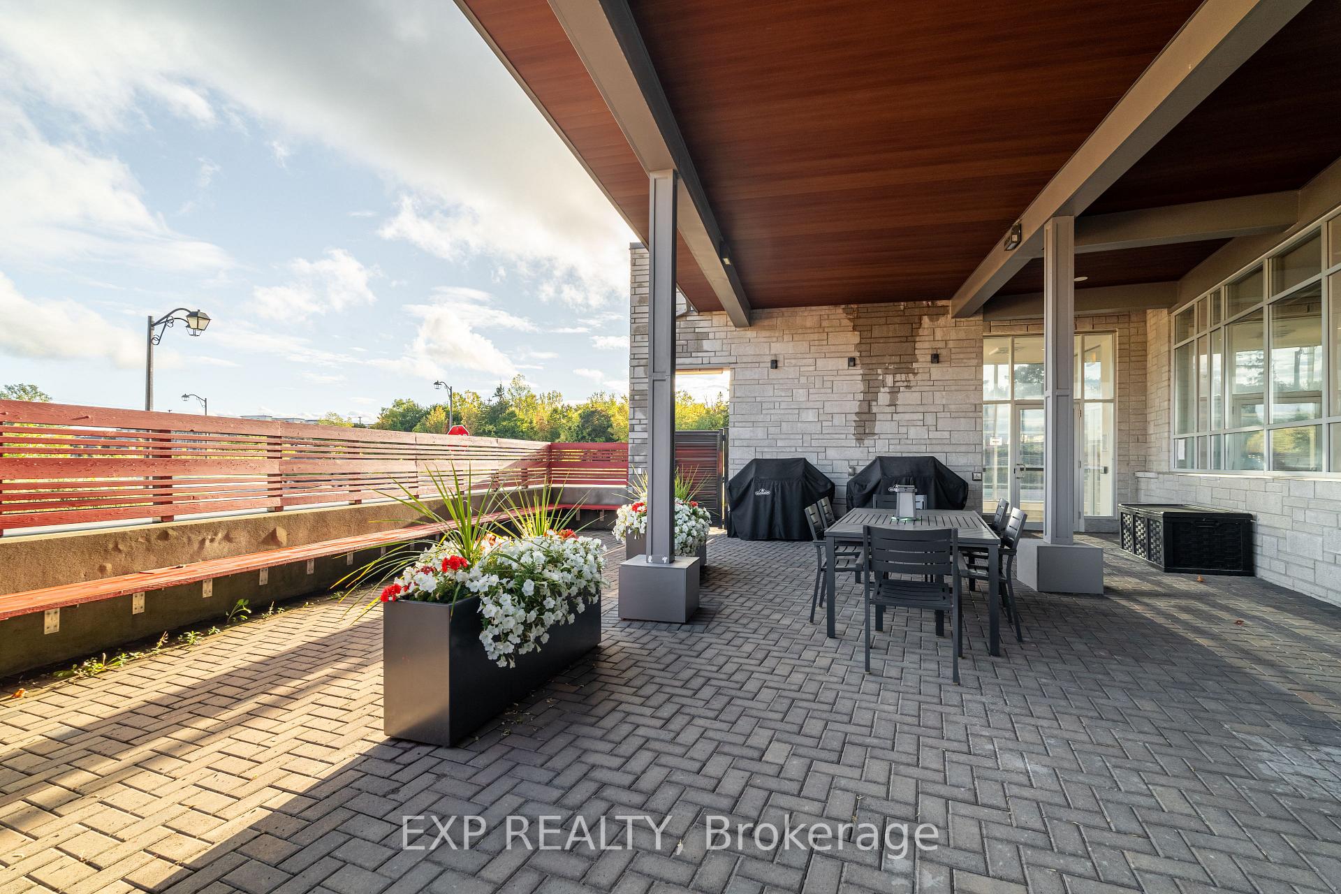 Photo 22 of Unit 401, 2 Adam Sellers Street, Markham, Cornell — HOMEH