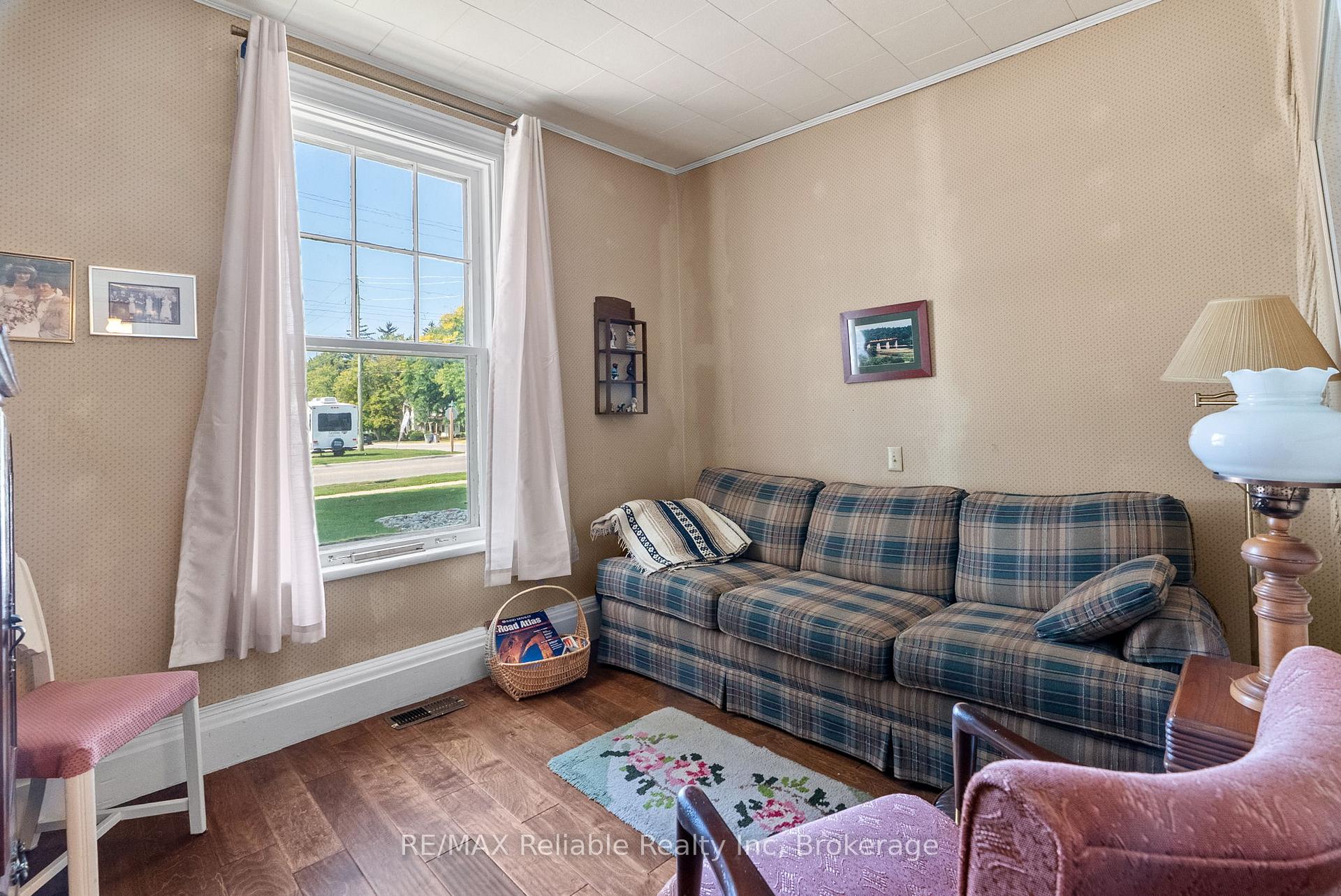Photo 12 of 243 Albert Street, Central Huron, Clinton — HOMEH