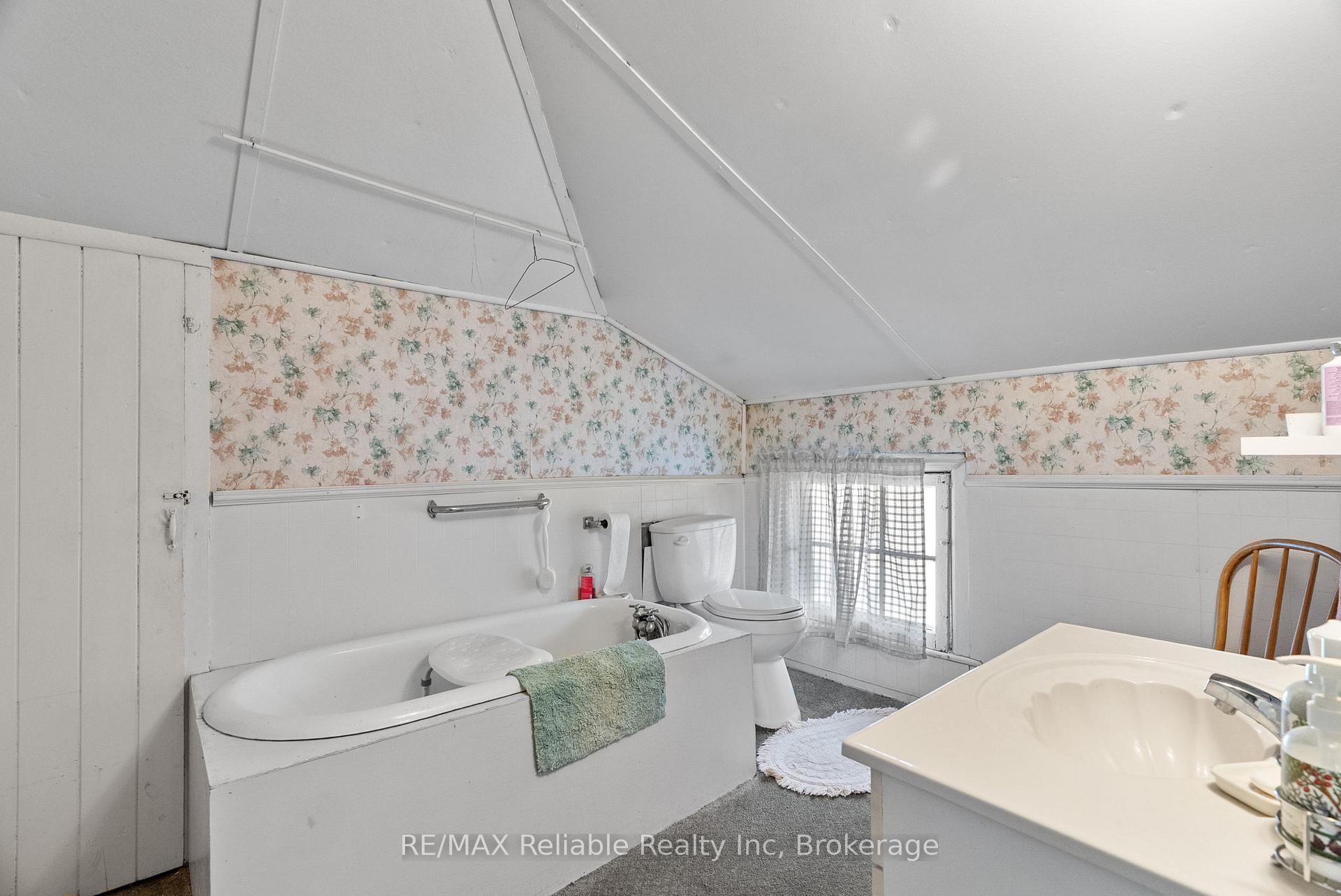 Photo 25 of 243 Albert Street, Central Huron, Clinton — HOMEH