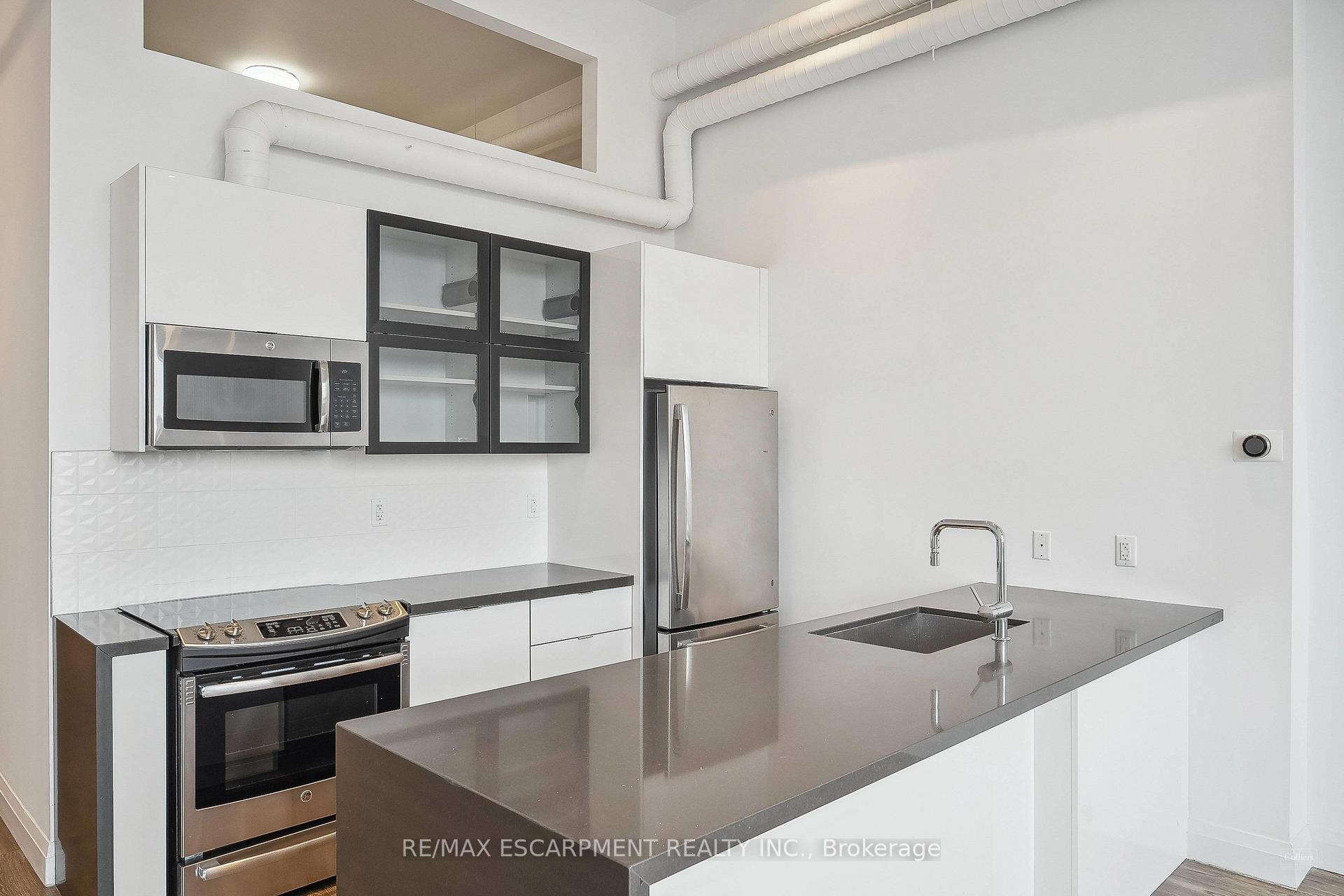 Photo 1 of Unit 134, 220 Dundurn Street S, Hamilton, Kirkendall — HOMEH