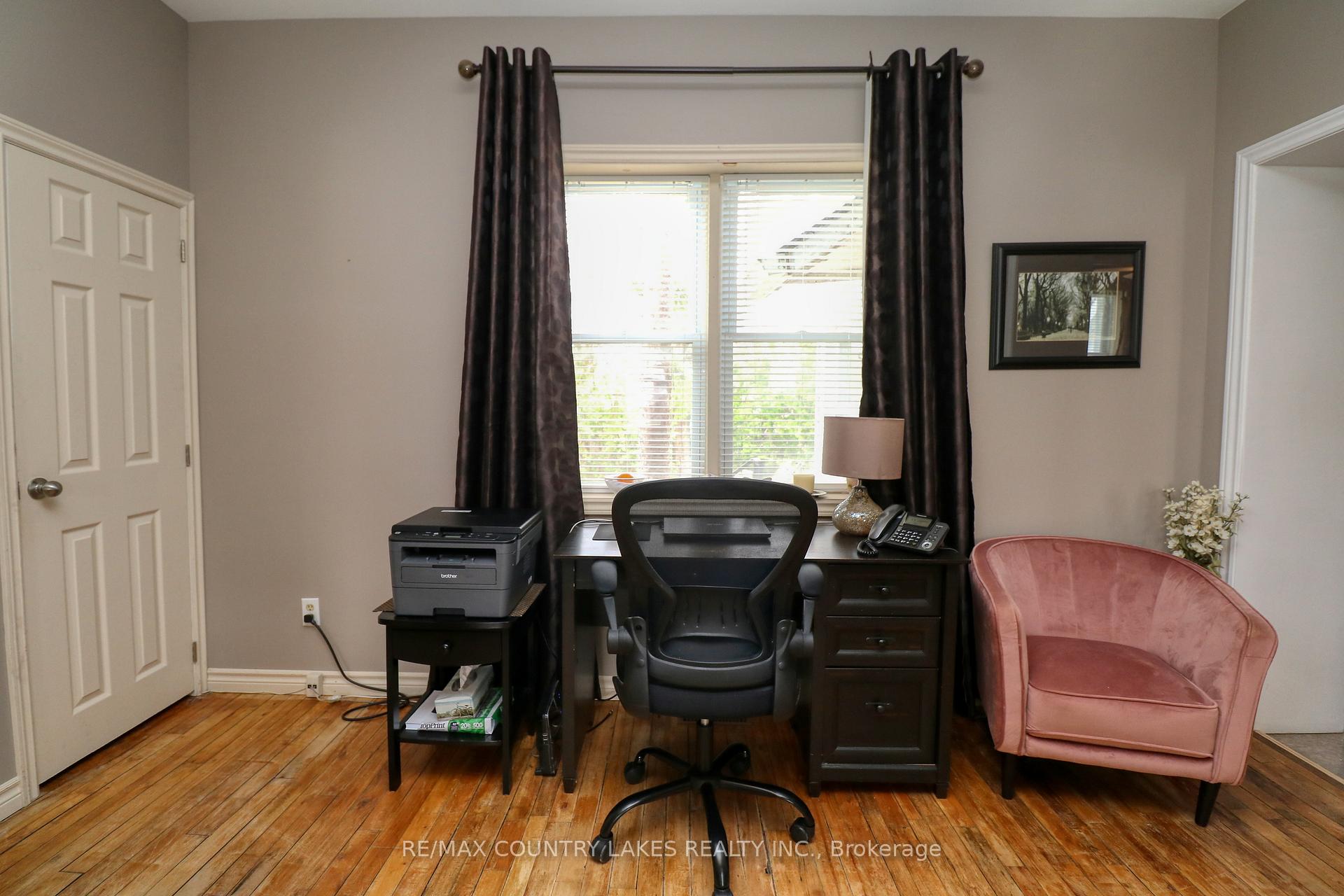 Photo 8 of 544 Simcoe Street, Brock, Beaverton — HOMEH
