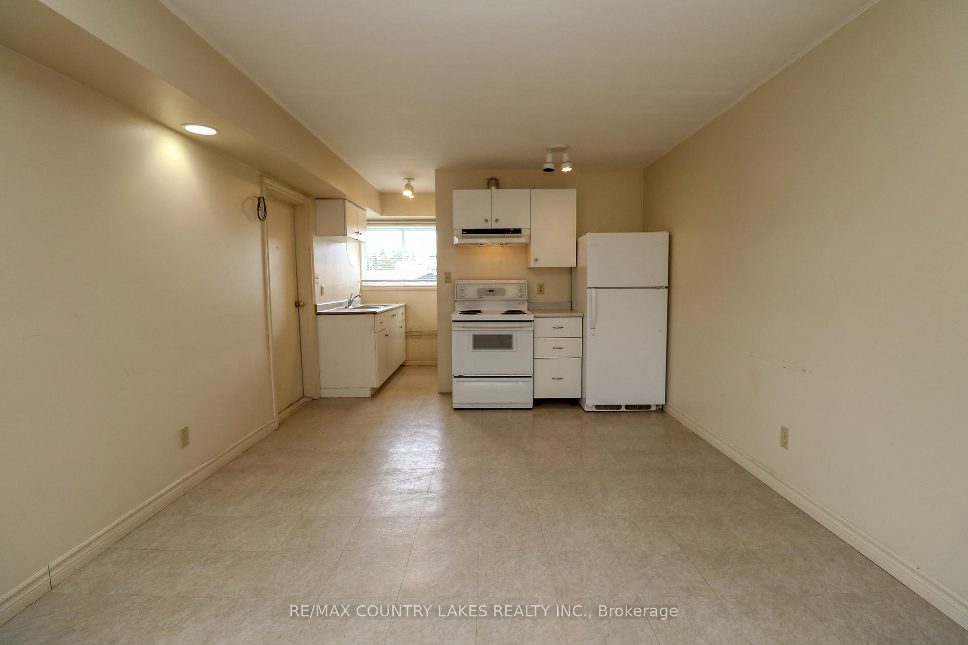 Photo 22 of 544 Simcoe Street, Brock, Beaverton — HOMEH