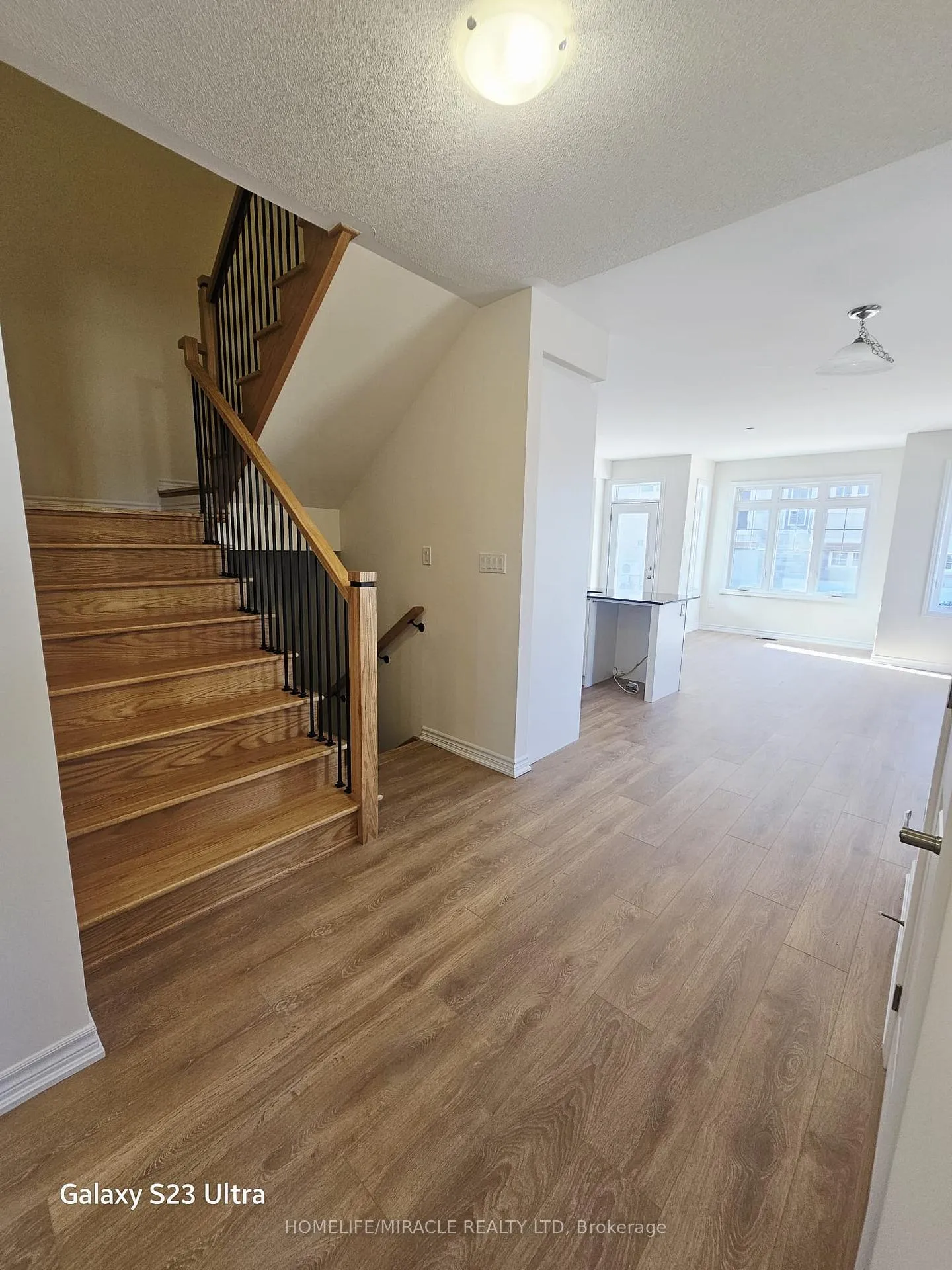 Photo 4 of 114 McGill Avenue, Erin — HOMEH