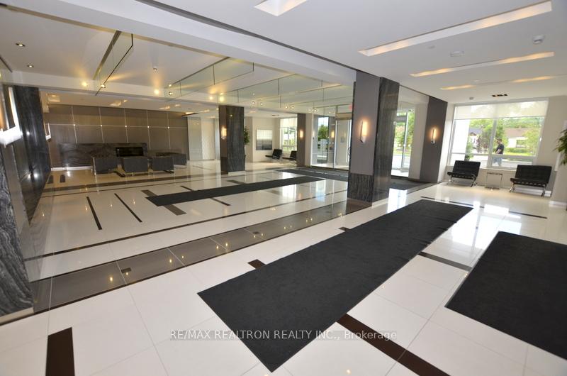 Photo 3 of Unit 1410, 7167 Yonge Street, Markham, Thornhill — HOMEH