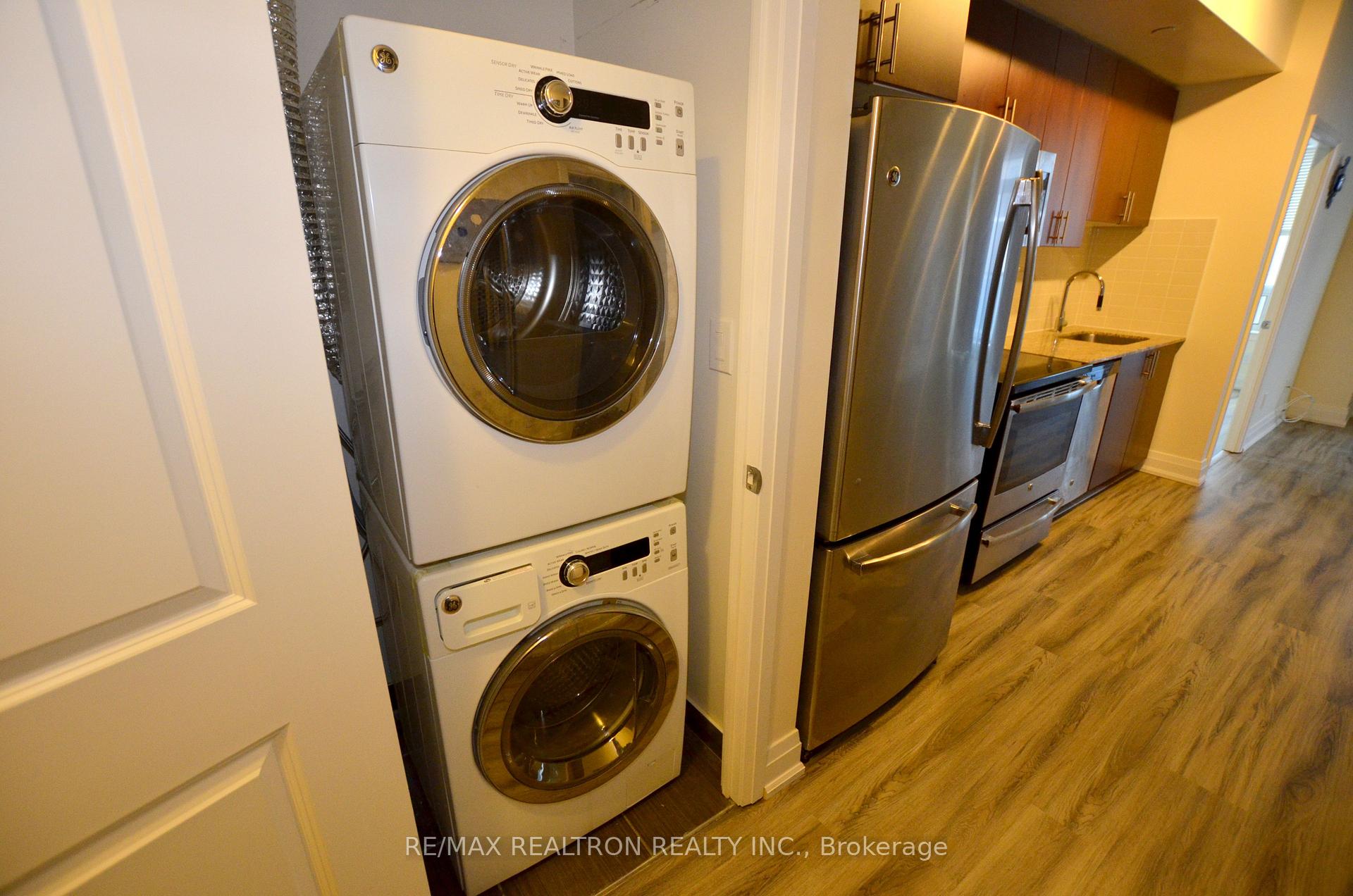 Photo 21 of Unit 1410, 7167 Yonge Street, Markham, Thornhill — HOMEH
