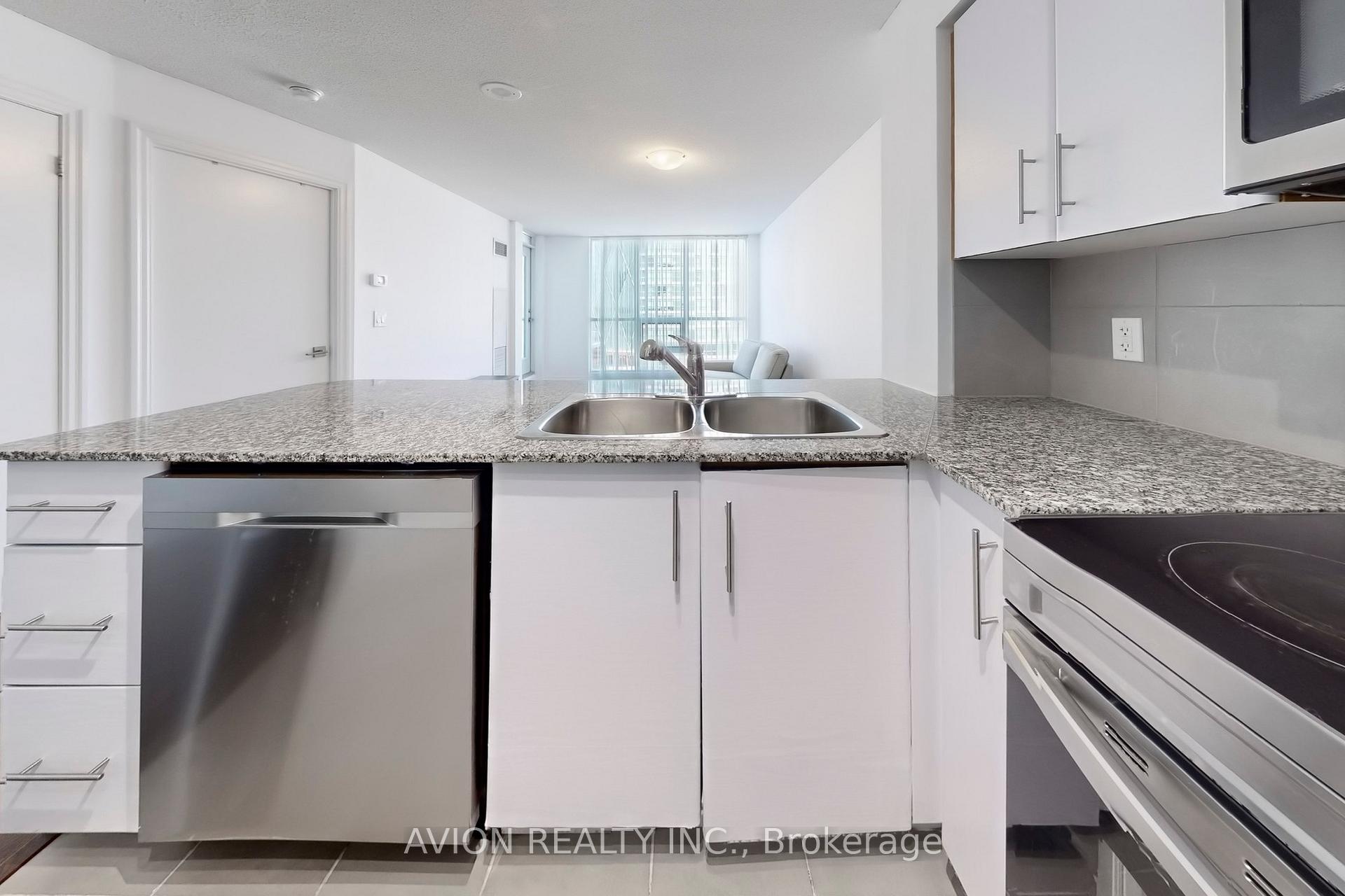 Photo 8 of Unit 1904, 16 Yonge Street, Toronto, Waterfront Communities — HOMEH