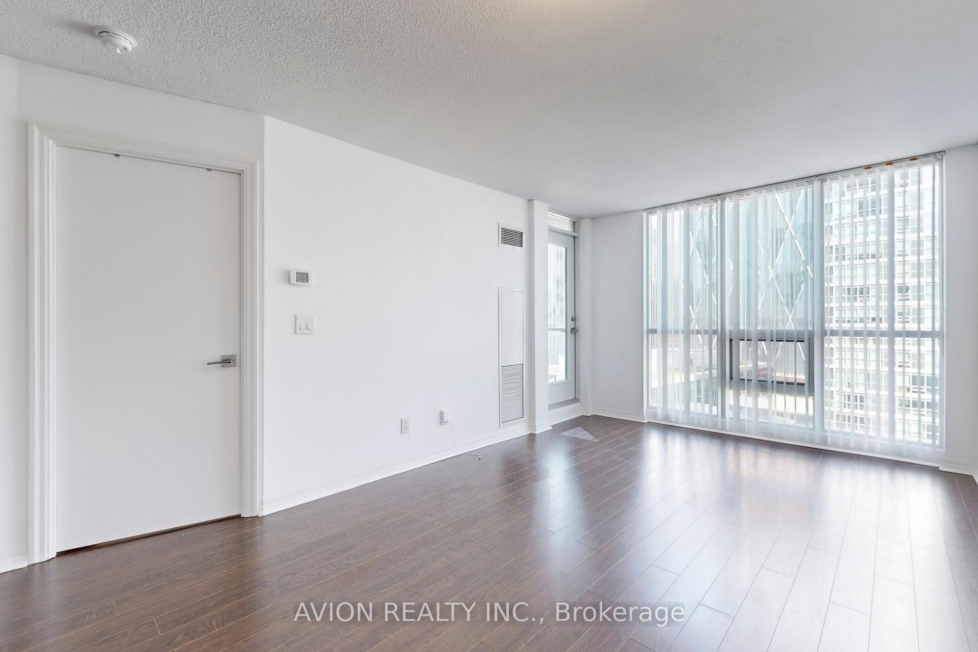 Photo 11 of Unit 1904, 16 Yonge Street, Toronto, Waterfront Communities — HOMEH