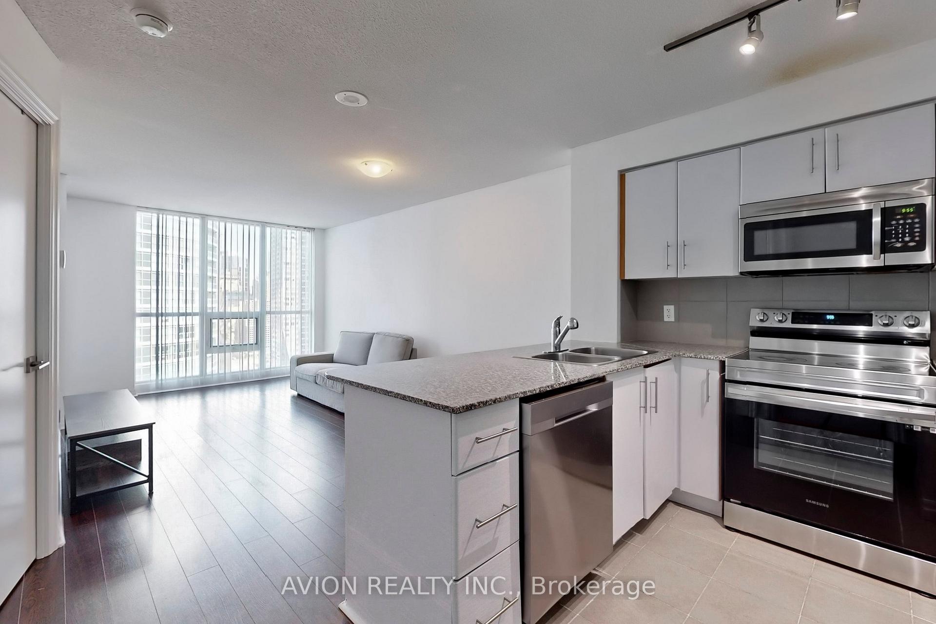 Photo 15 of Unit 1904, 16 Yonge Street, Toronto, Waterfront Communities — HOMEH
