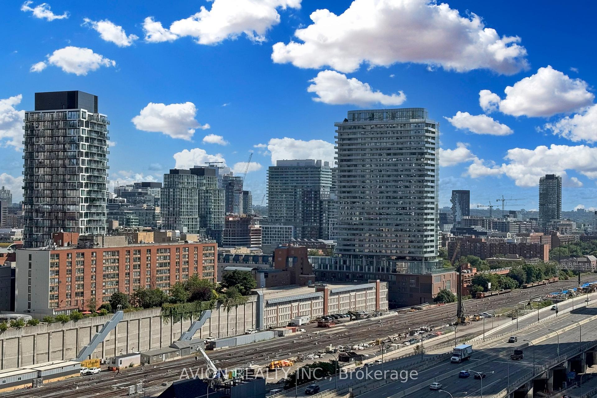 Photo 29 of Unit 1904, 16 Yonge Street, Toronto, Waterfront Communities — HOMEH