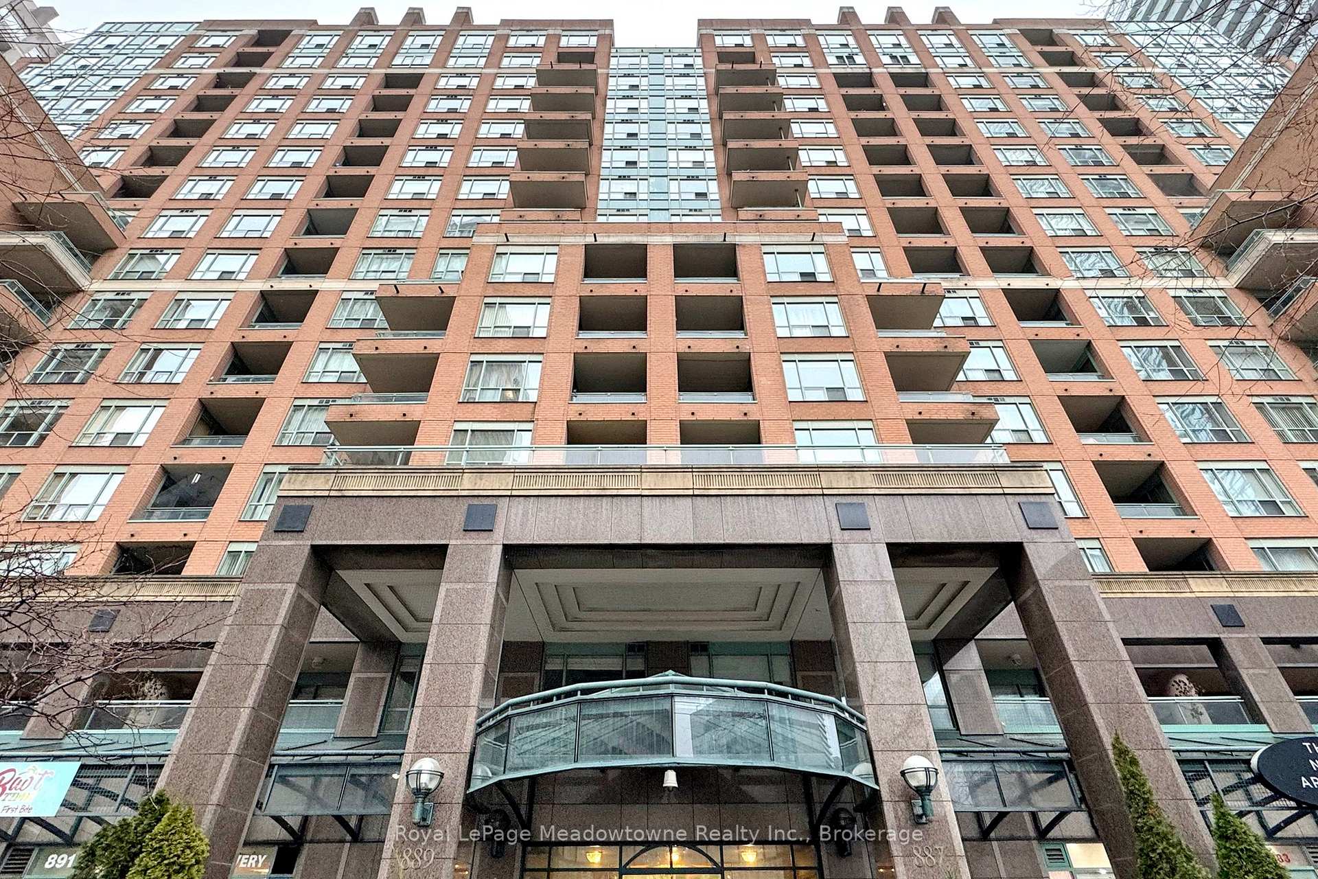 Photo 2 of Unit 912, 887 Bay Street, Toronto, Bay Street Corridor — HOMEH