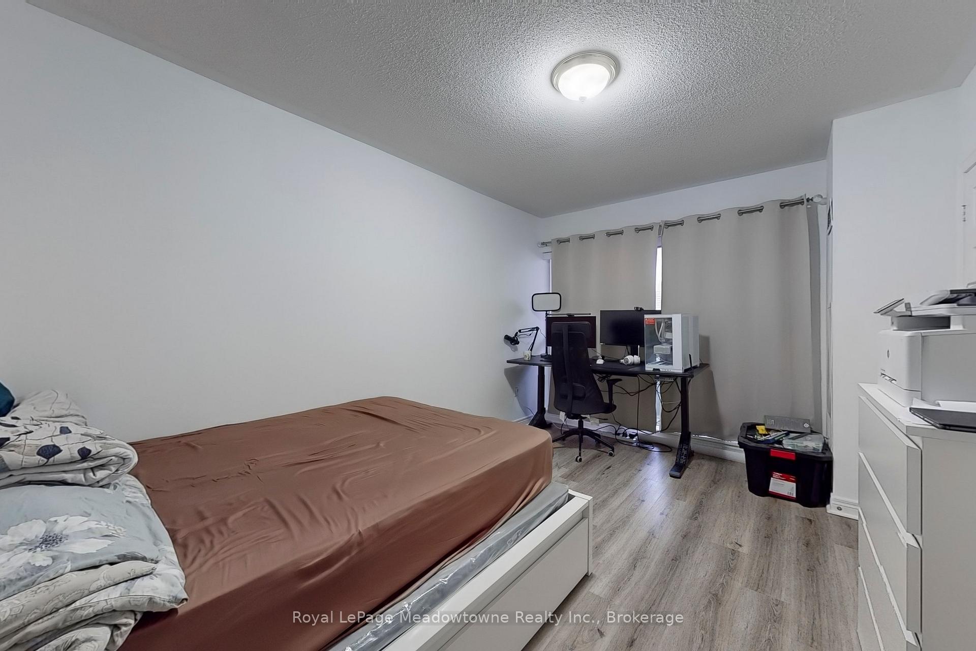 Photo 19 of Unit 912, 887 Bay Street, Toronto, Bay Street Corridor — HOMEH