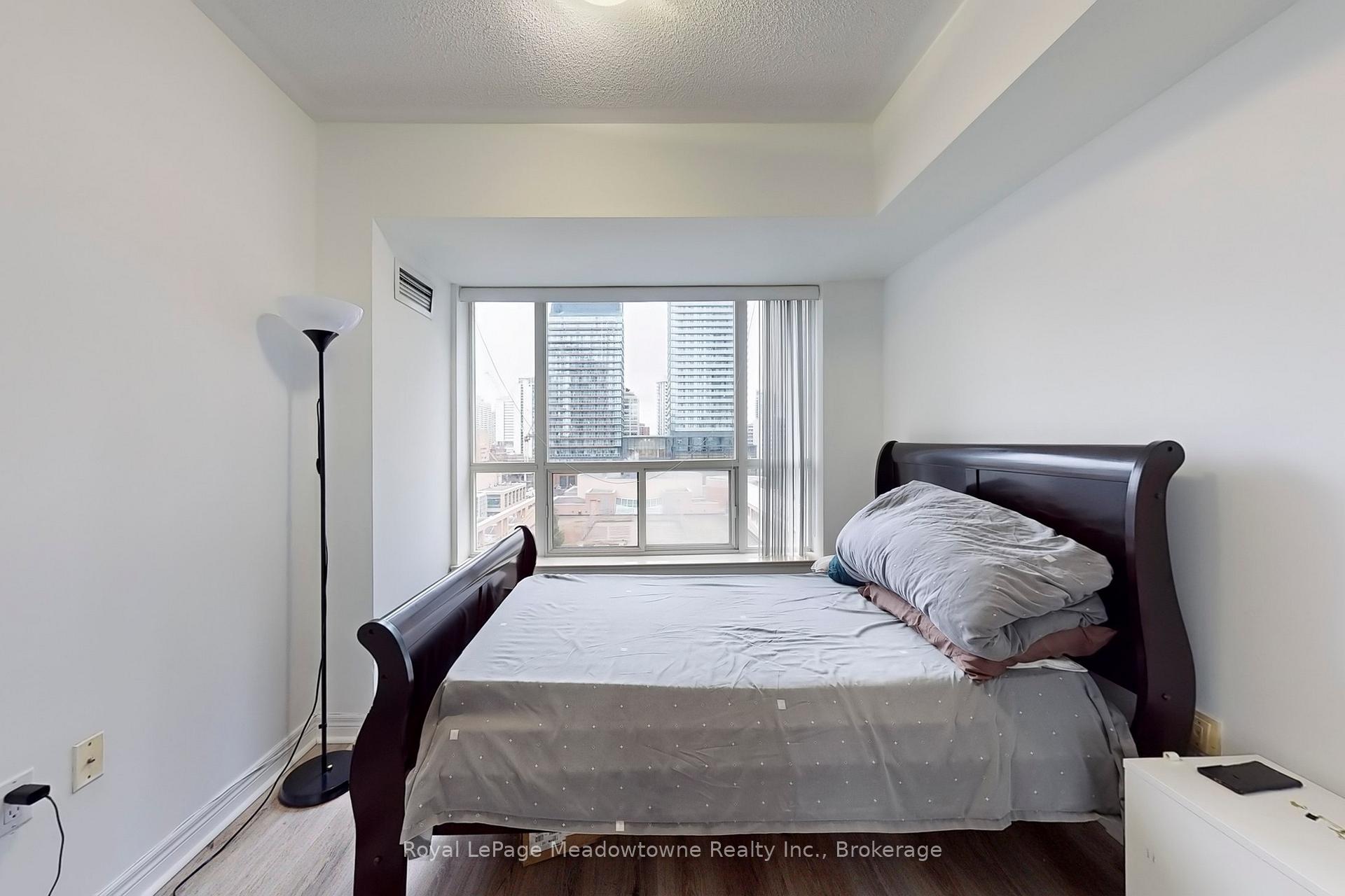 Photo 24 of Unit 912, 887 Bay Street, Toronto, Bay Street Corridor — HOMEH