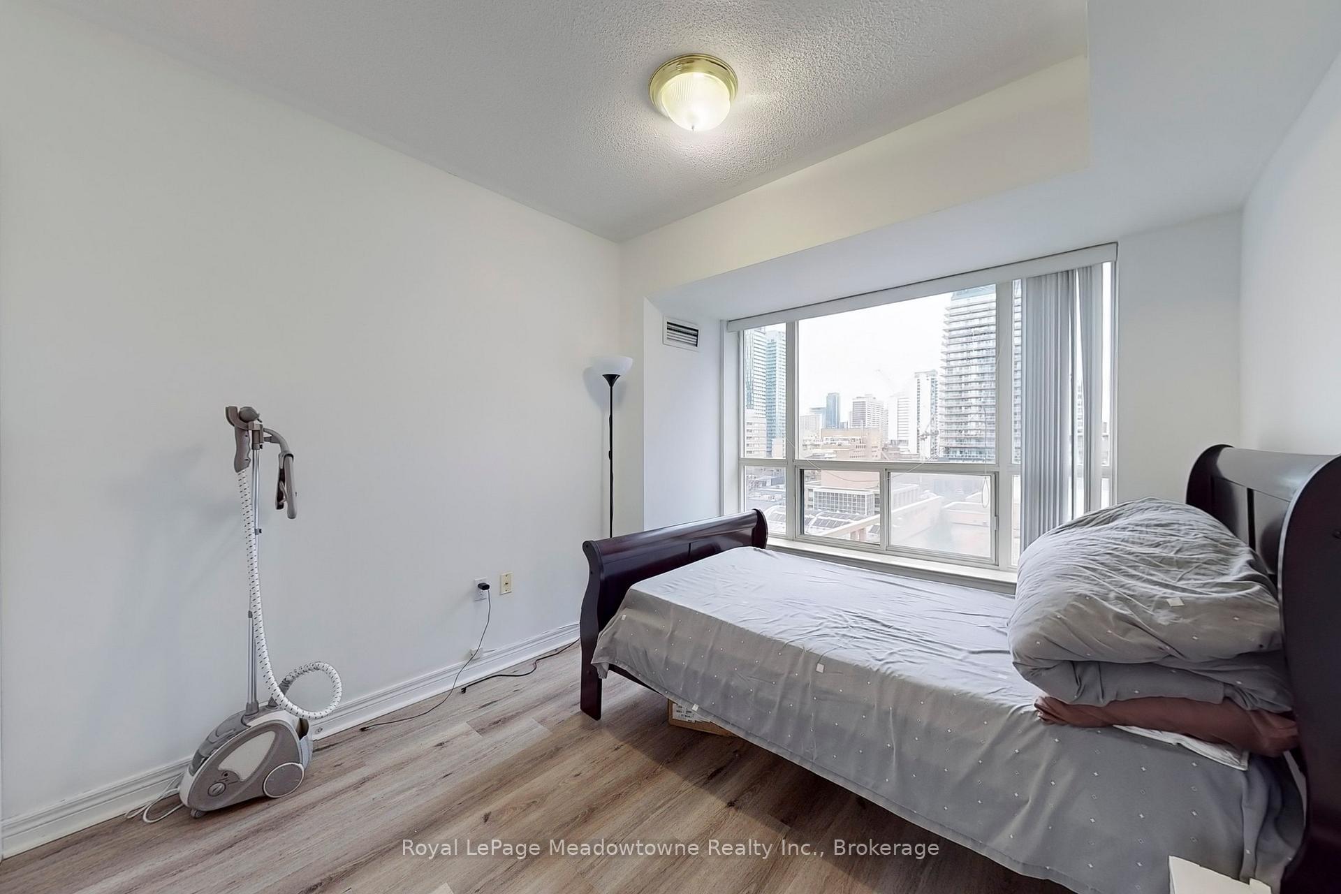 Photo 25 of Unit 912, 887 Bay Street, Toronto, Bay Street Corridor — HOMEH