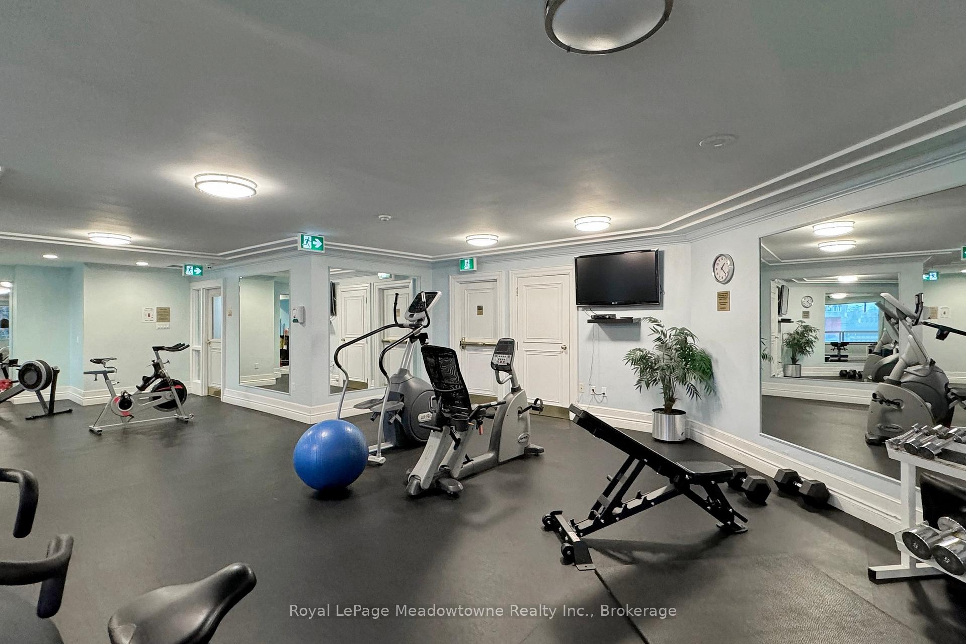 Photo 33 of Unit 912, 887 Bay Street, Toronto, Bay Street Corridor — HOMEH