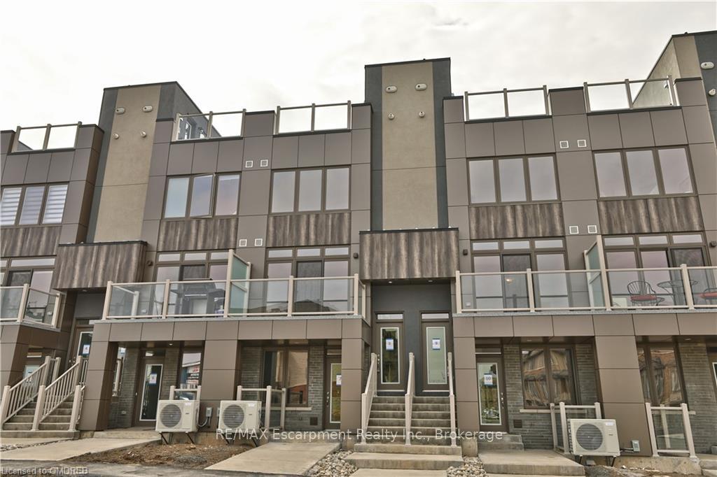 Photo 1 of Unit 8, 261 Skinner Road, Hamilton, Waterdown — HOMEH