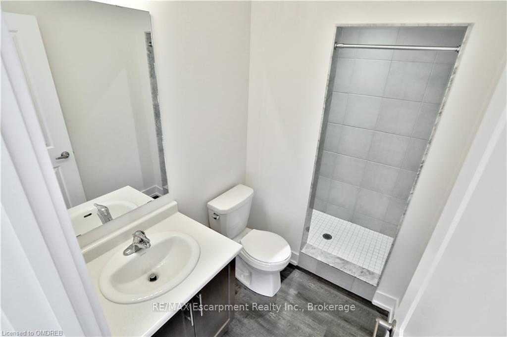 Photo 17 of Unit 8, 261 Skinner Road, Hamilton, Waterdown — HOMEH