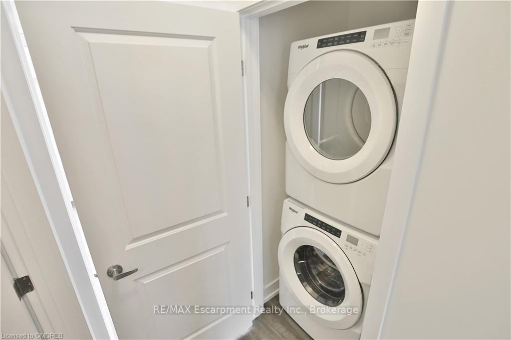 Photo 18 of Unit 8, 261 Skinner Road, Hamilton, Waterdown — HOMEH